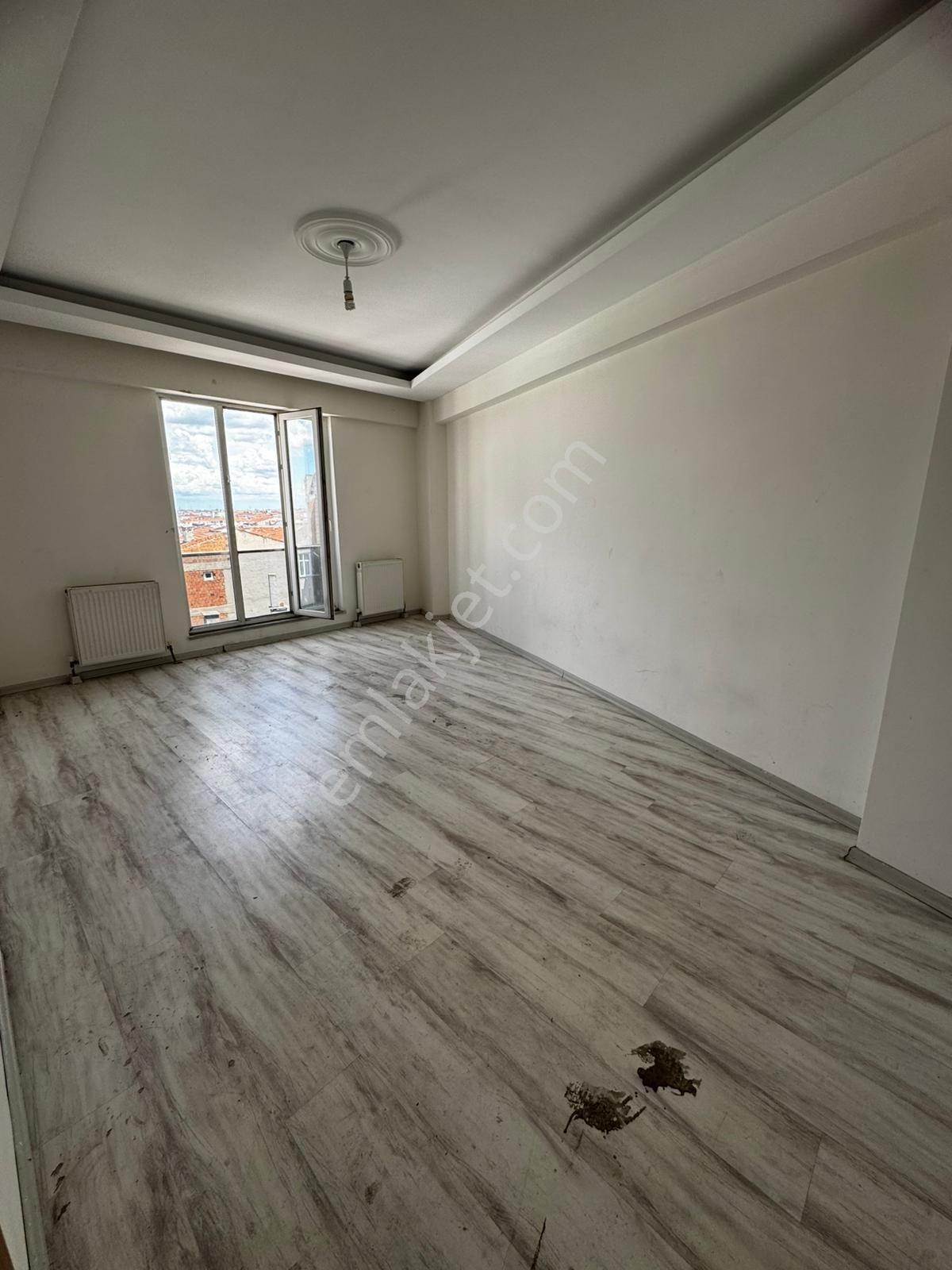 Arslanbeyden Çorlu Merkezde 2+1 8 Yıllık Acil Satılık Daire Fırsastı!!!!!!! — fotoğraf 7