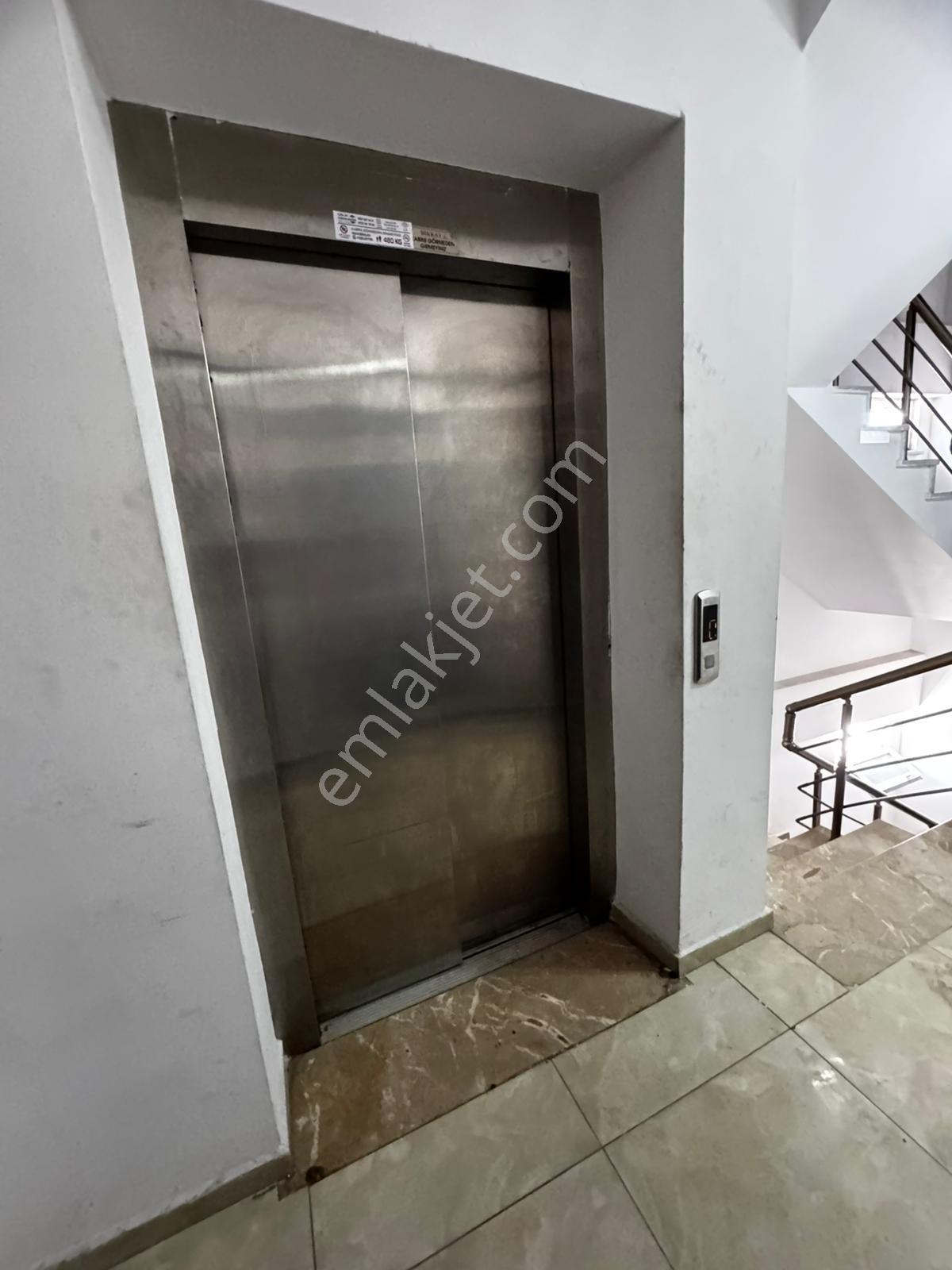 Arslanbeyden Çorlu Merkezde 2+1 8 Yıllık Acil Satılık Daire Fırsastı!!!!!!! — fotoğraf 13
