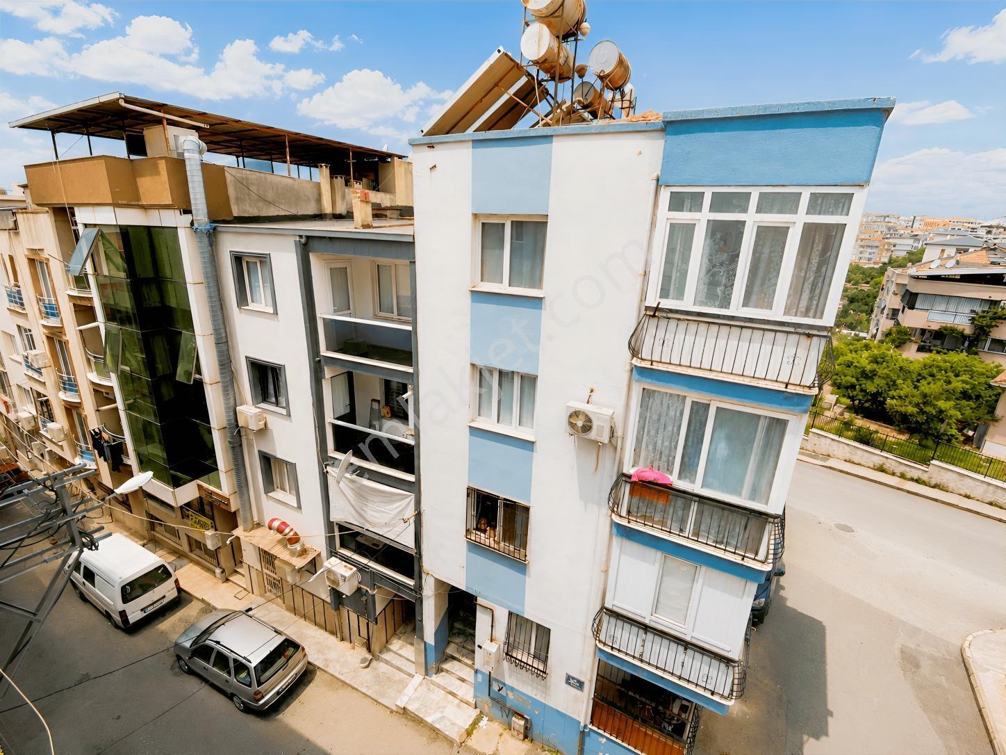 Bozyaka'da Merkezi Konumda 2+1 Satılık Daire — fotoğraf 11