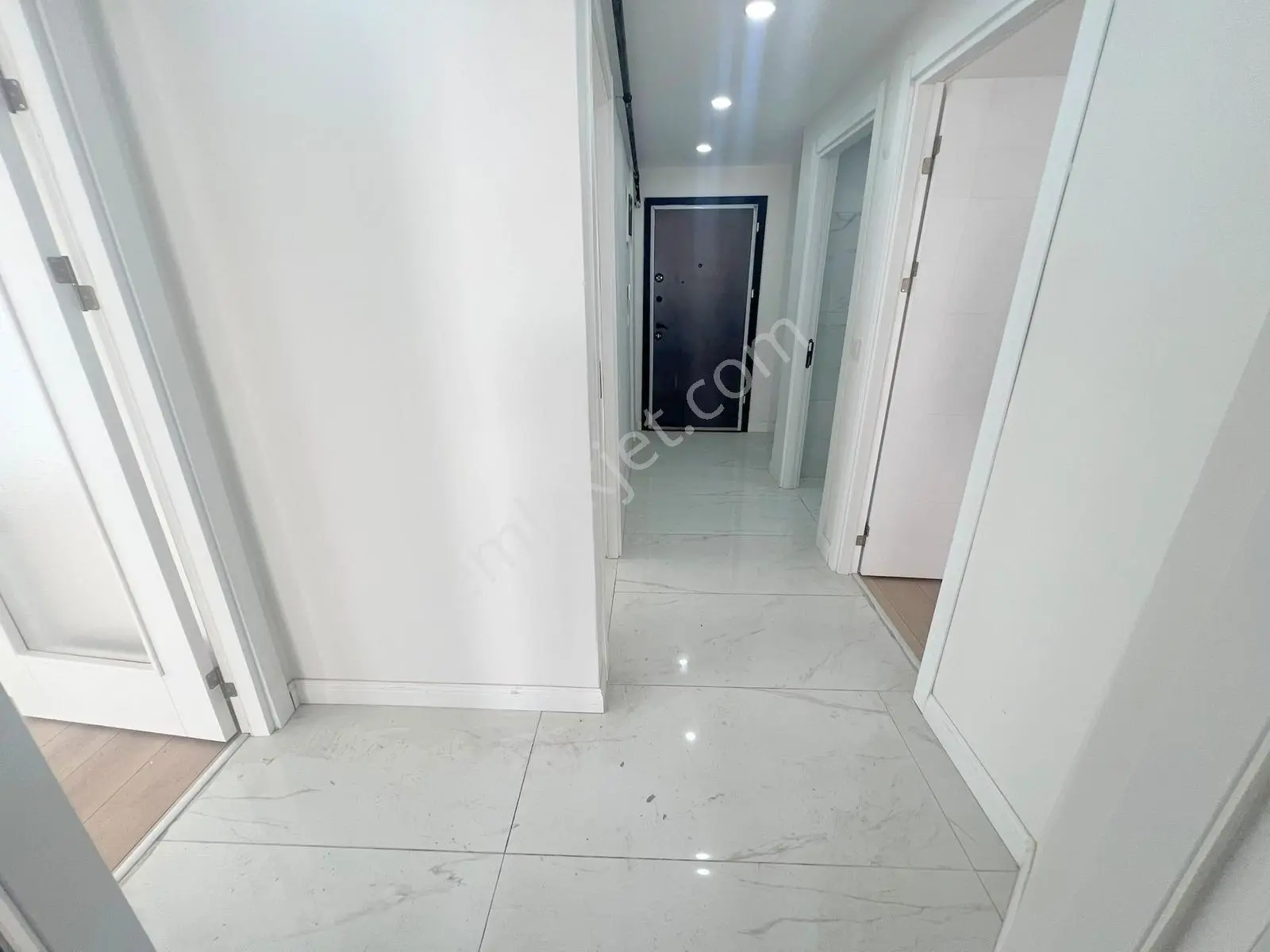 İsa Gayrimenkulden Sıfır 2+1 Yatırıma Uygun Satılık Daire — fotoğraf 18