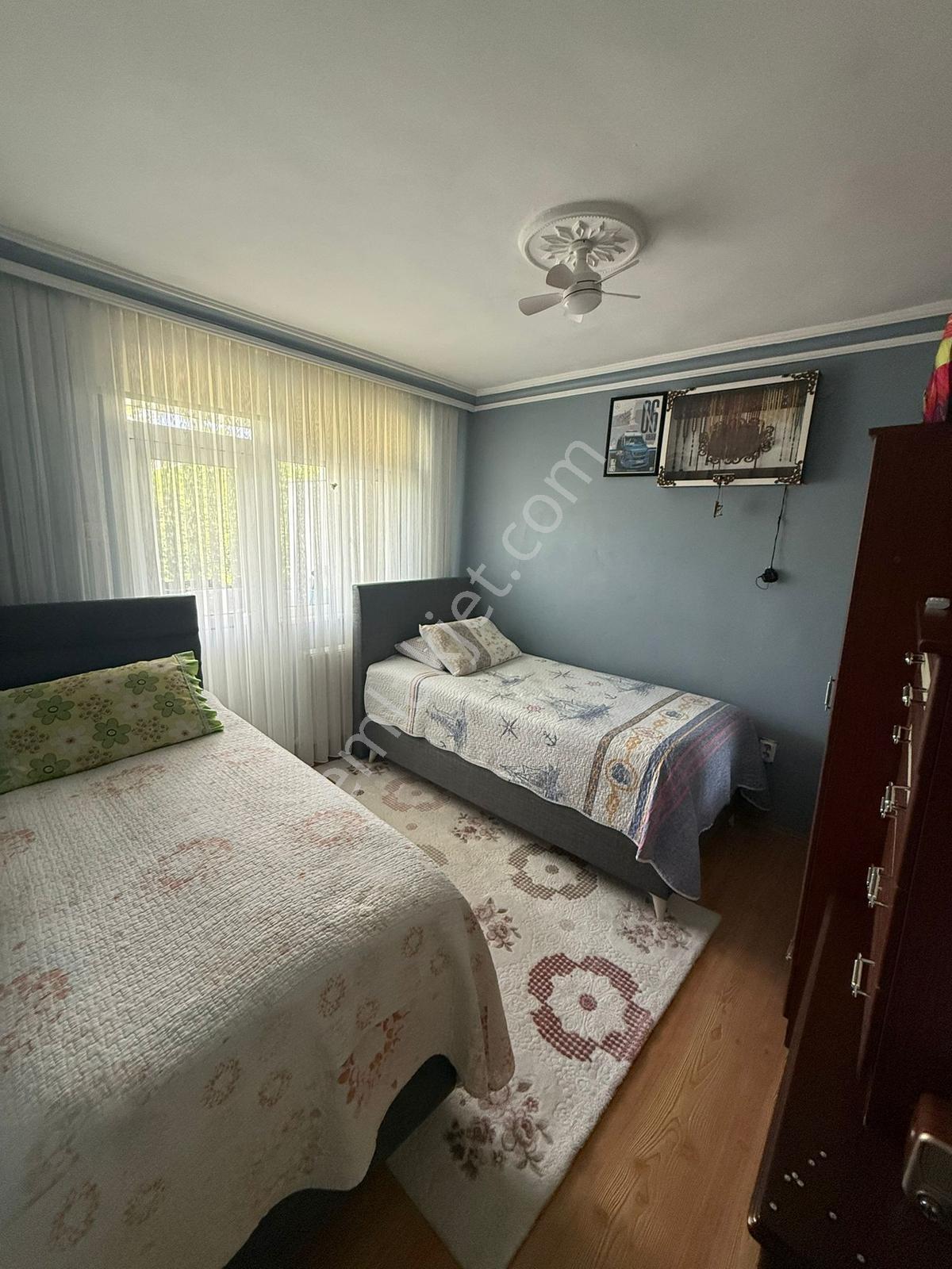3 Katlı Müstakil Ev -katlar 85 M2 , Toplam 255 M2 + 100 M2 Bahçe — fotoğraf 12