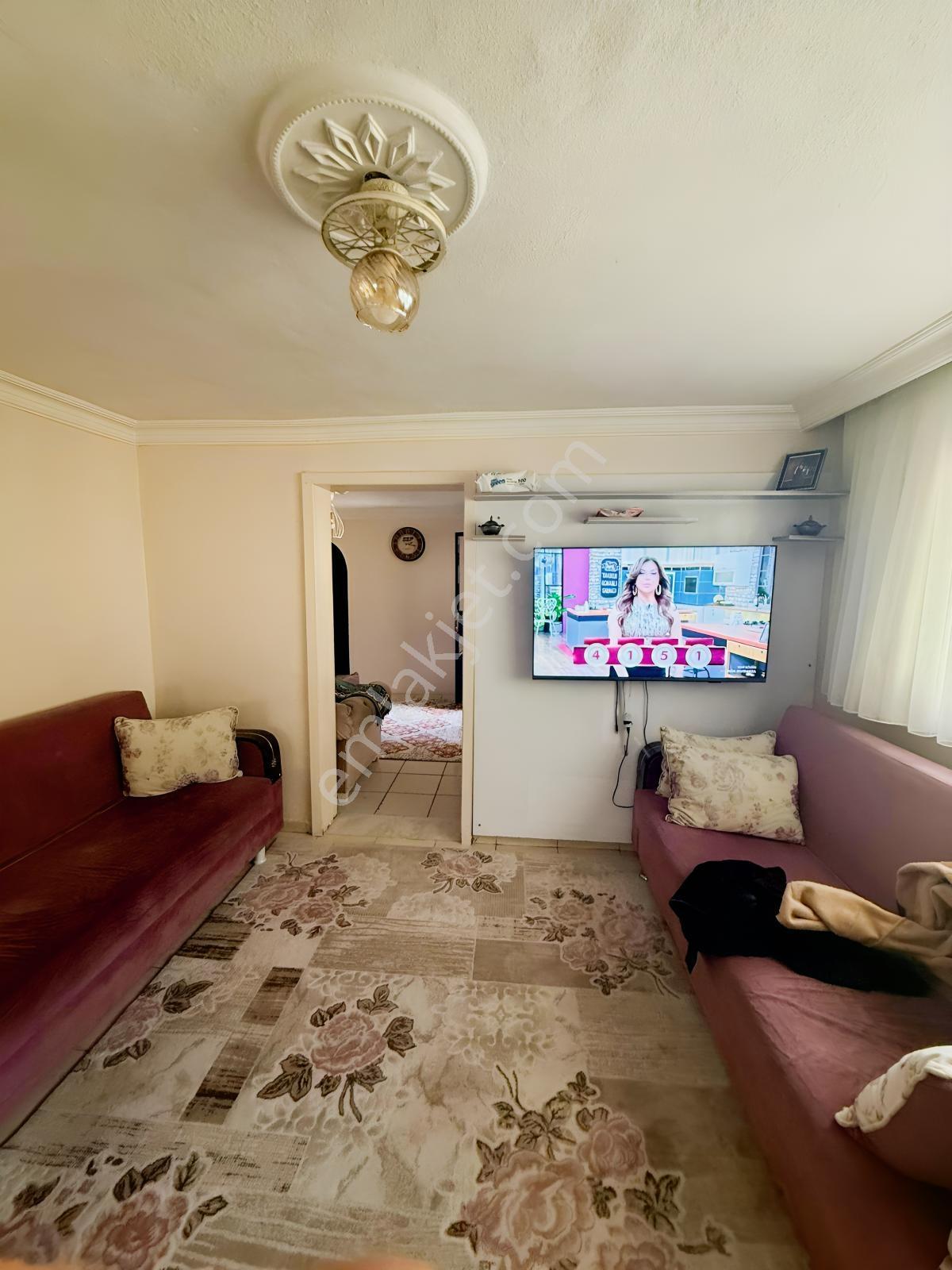 3 Katlı Müstakil Ev -katlar 85 M2 , Toplam 255 M2 + 100 M2 Bahçe — fotoğraf 21