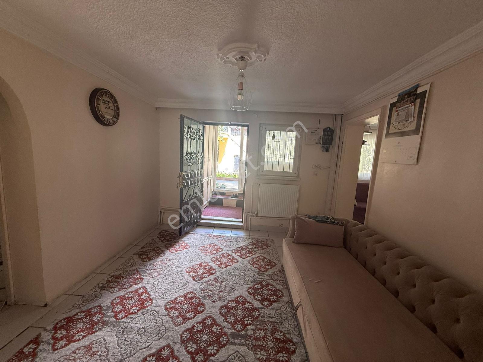 3 Katlı Müstakil Ev -katlar 85 M2 , Toplam 255 M2 + 100 M2 Bahçe — fotoğraf 25