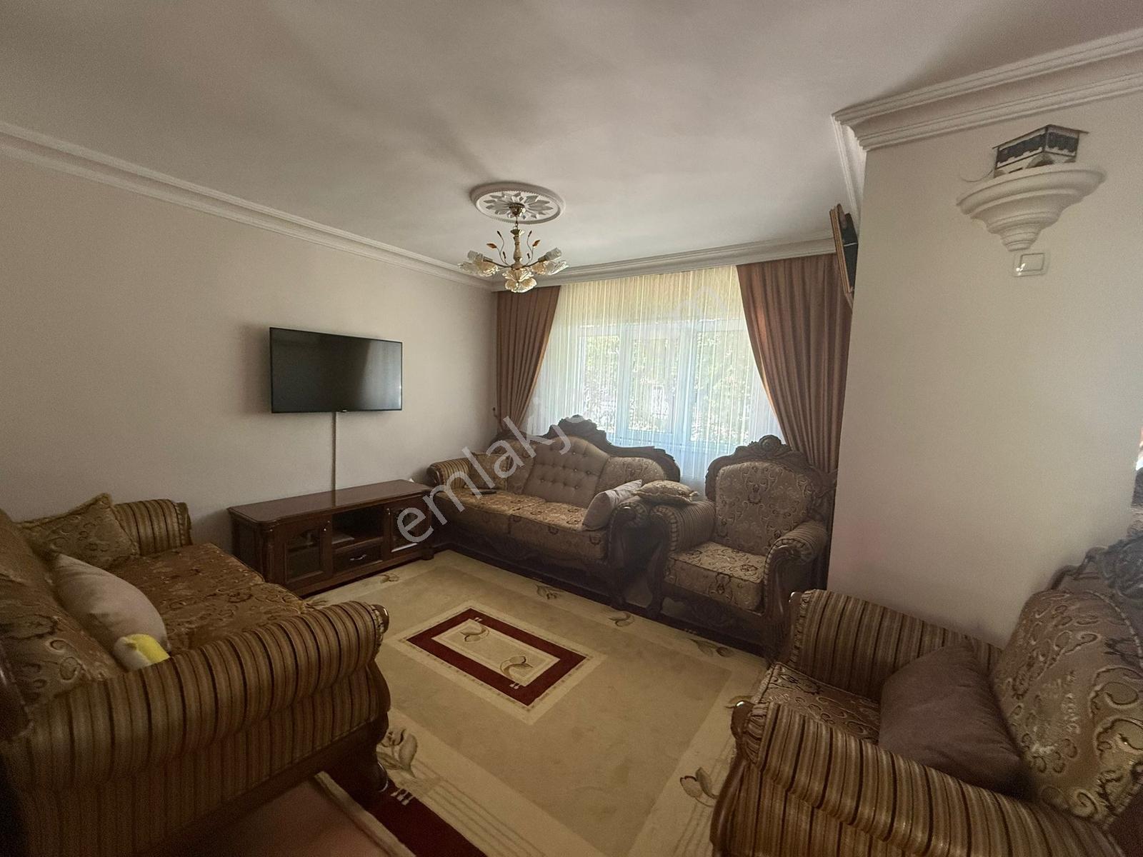 3 Katlı Müstakil Ev -katlar 85 M2 , Toplam 255 M2 + 100 M2 Bahçe — fotoğraf 35