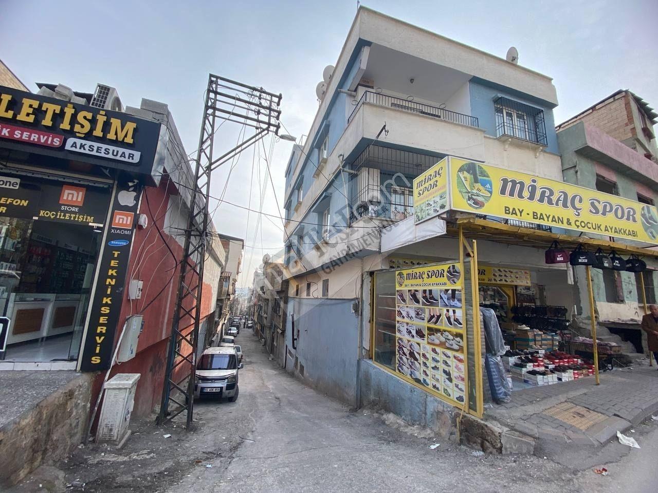 Tesfen Gayrimenkulden 29 Ekimde Ana Cadde Üzeri Satılık Bina — fotoğraf 5