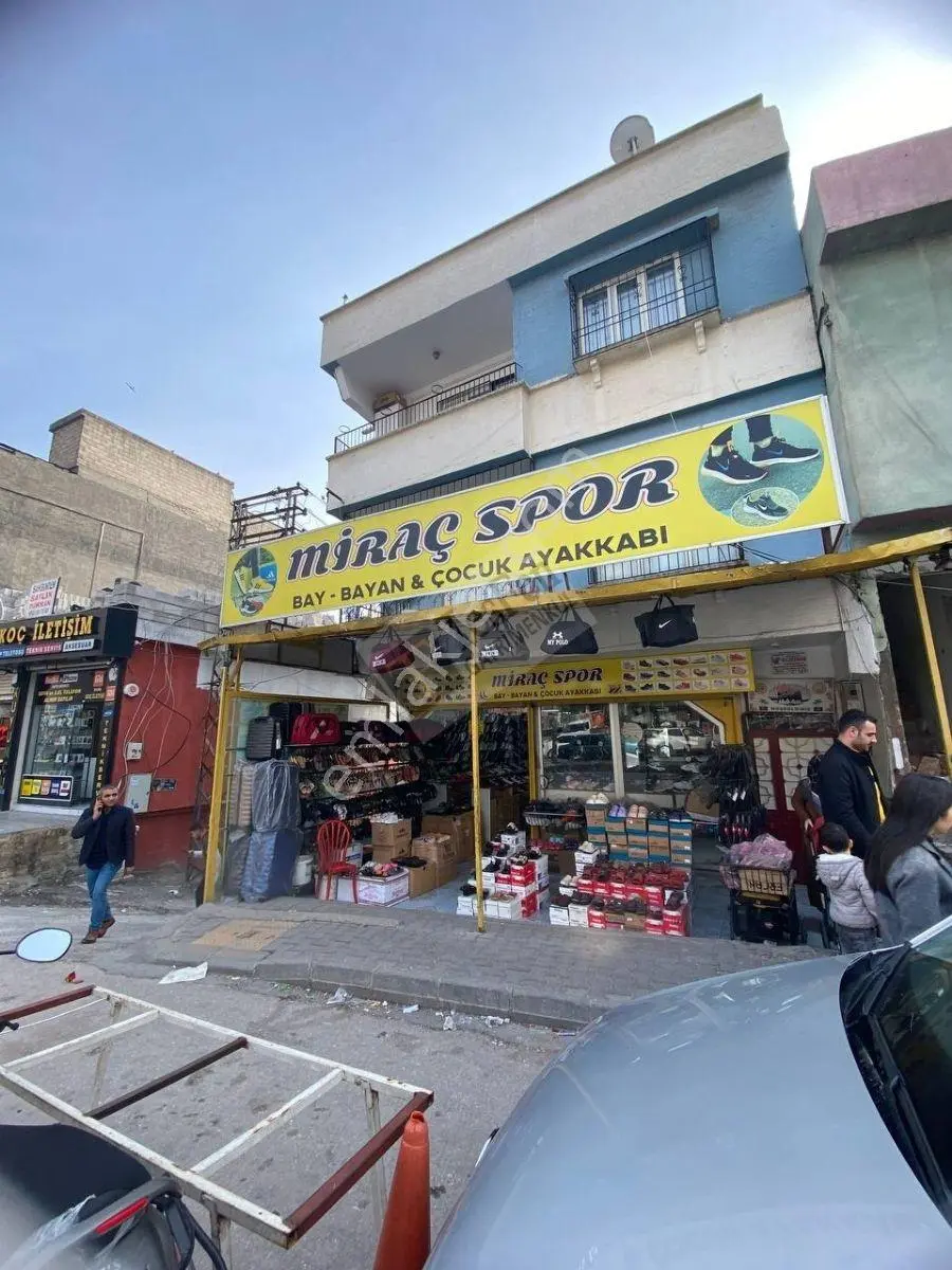 Tesfen Gayrimenkulden 29 Ekimde Ana Cadde Üzeri Satılık Bina — fotoğraf 9
