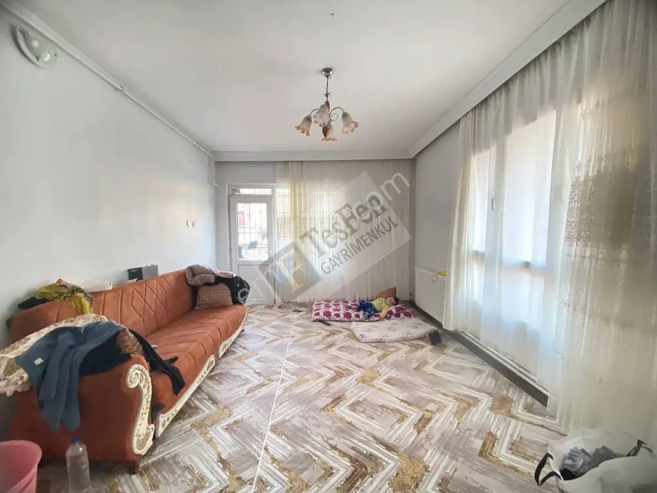 Tesfen Gayrimenkulden 29 Ekimde Ana Cadde Üzeri Satılık Bina — fotoğraf 15