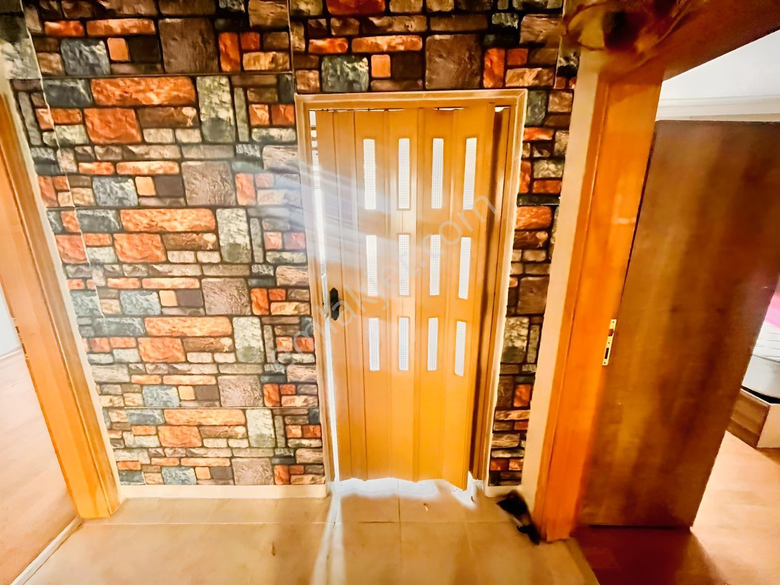 İnönü Mahallesi'nde 3+1 Masrafsız Geniş Ara Kat — fotoğraf 6