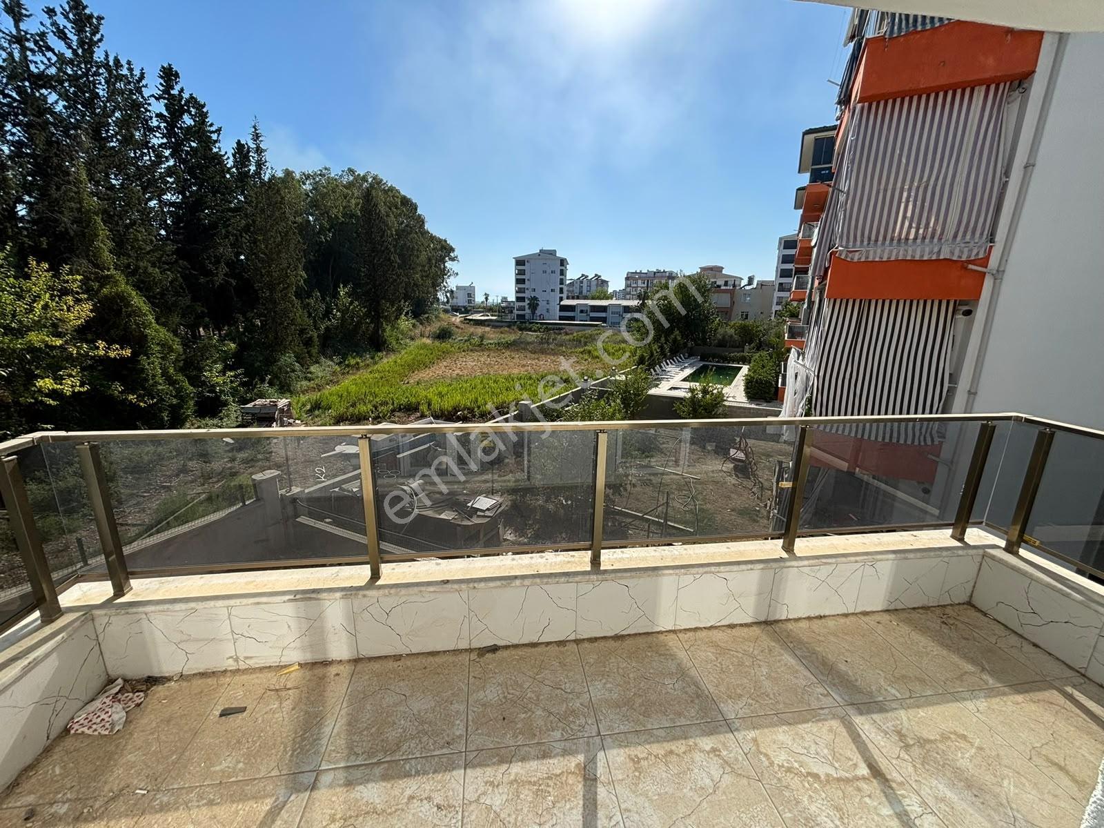 Usta Gayrimenkul'den Satılık 2+1 Ebevyn Banyolu Sıfır Daire — fotoğraf 8