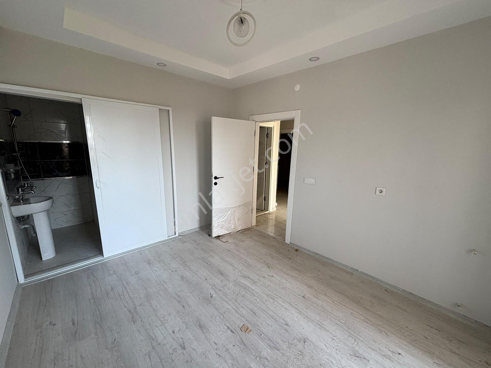 Usta Gayrimenkul'den Satılık 2+1 Ebevyn Banyolu Sıfır Daire — fotoğraf 12