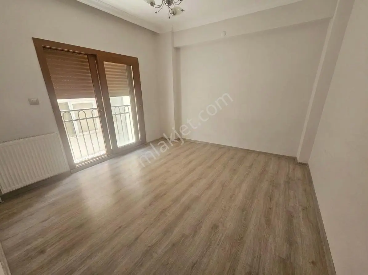 Karşıyaka Yalı Mahallesi 3+1den 2+1e Çevrilmiş Satılık Daire — fotoğraf 28