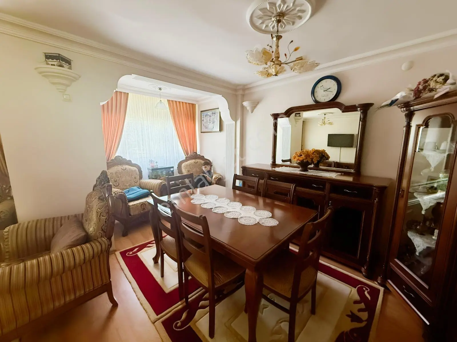 3 Katlı Müstakil Ev - Katlar 85 M2 ,toplam 255 M2 + 100 M2 Bahçe — fotoğraf 18