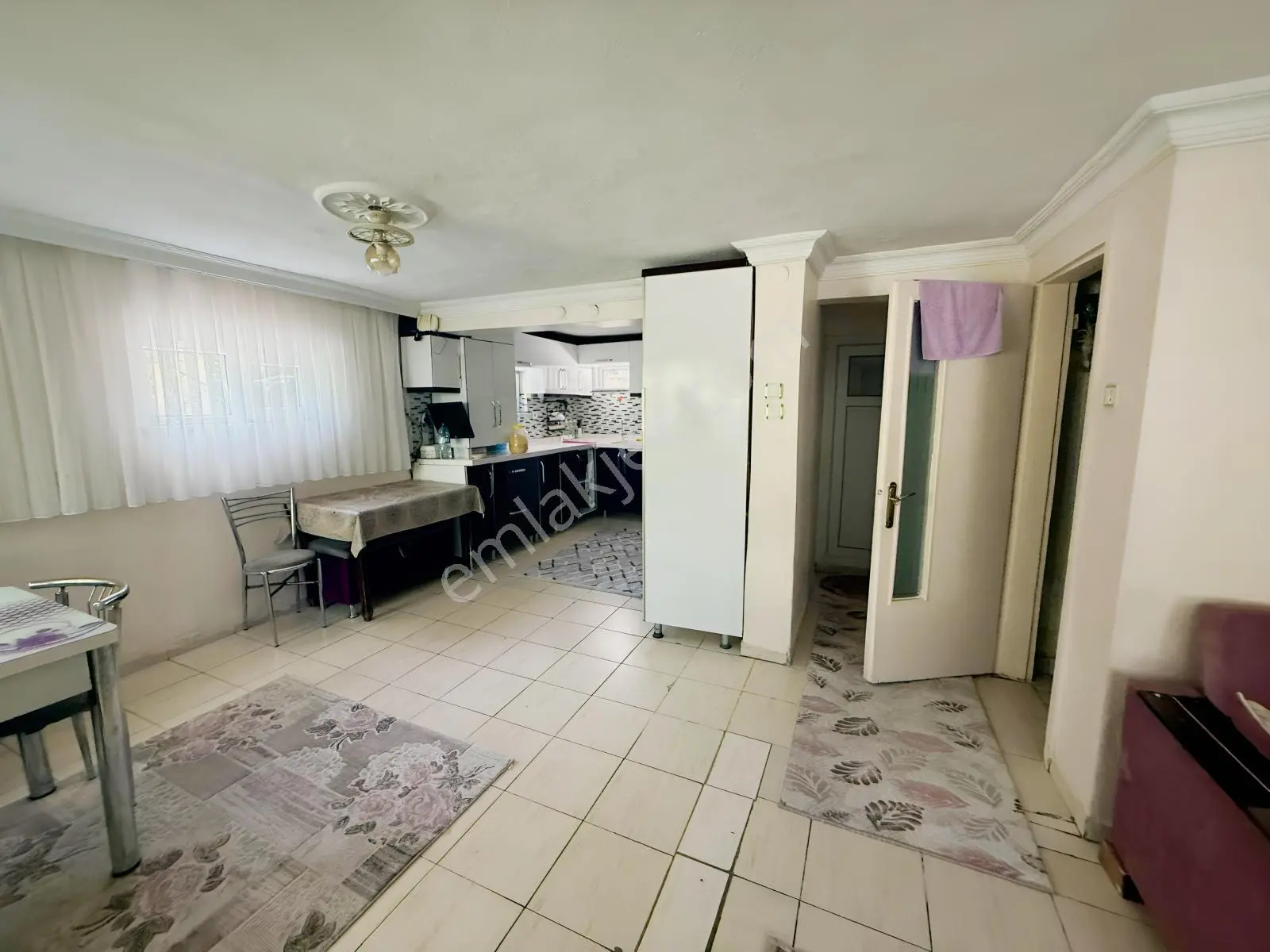 3 Katlı Müstakil Ev - Katlar 85 M2 ,toplam 255 M2 + 100 M2 Bahçe — fotoğraf 24