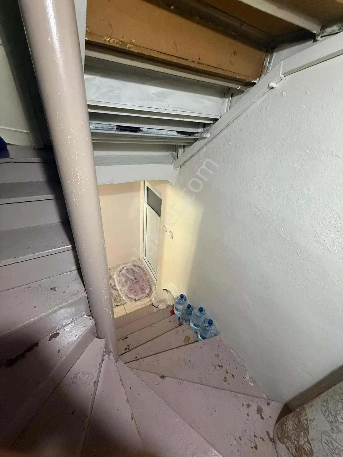 3 Katlı Müstakil Ev - Katlar 85 M2 ,toplam 255 M2 + 100 M2 Bahçe — fotoğraf 25