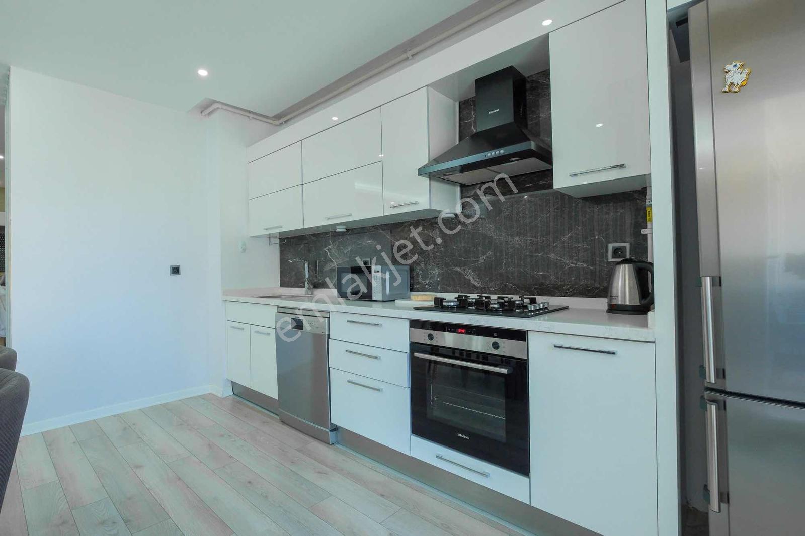 Hurma Mah. Casa Grande Satılık 2+1 Daire 3.kat Havuz Cephe 87m² — fotoğraf 9