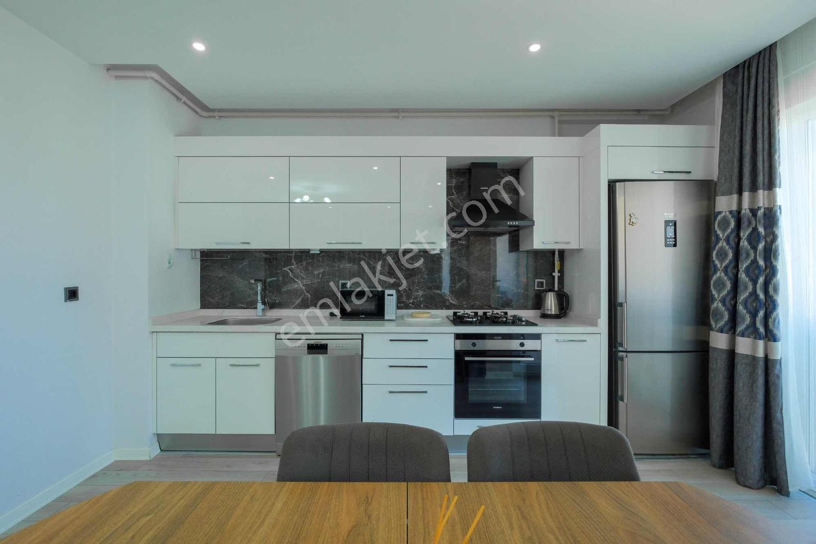 Hurma Mah. Casa Grande Satılık 2+1 Daire 3.kat Havuz Cephe 87m² — fotoğraf 10