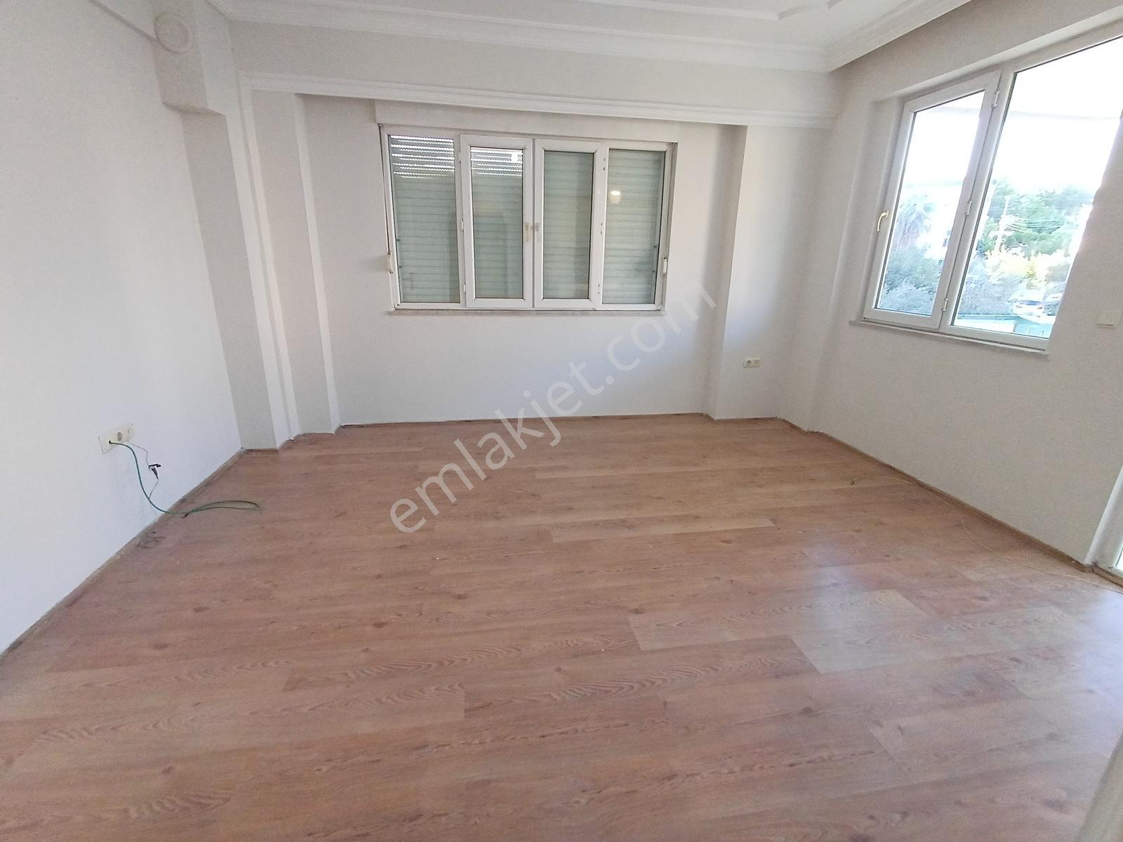 Manavgat Sarılar Mahallesinde Satılık Ara Kat Daire — fotoğraf 6