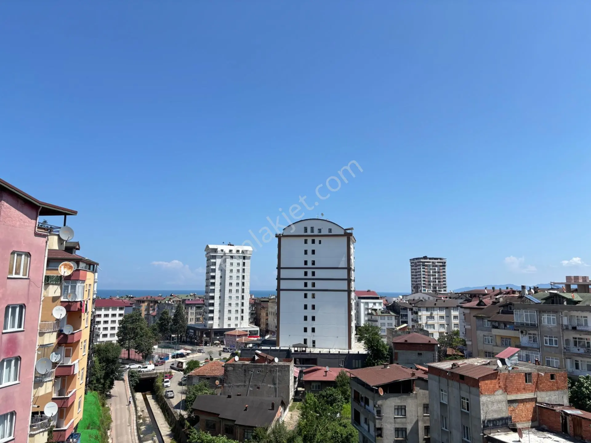 Mabel’den Şerefiye’de Satılık 3+1 Temiz Daire — fotoğraf 7