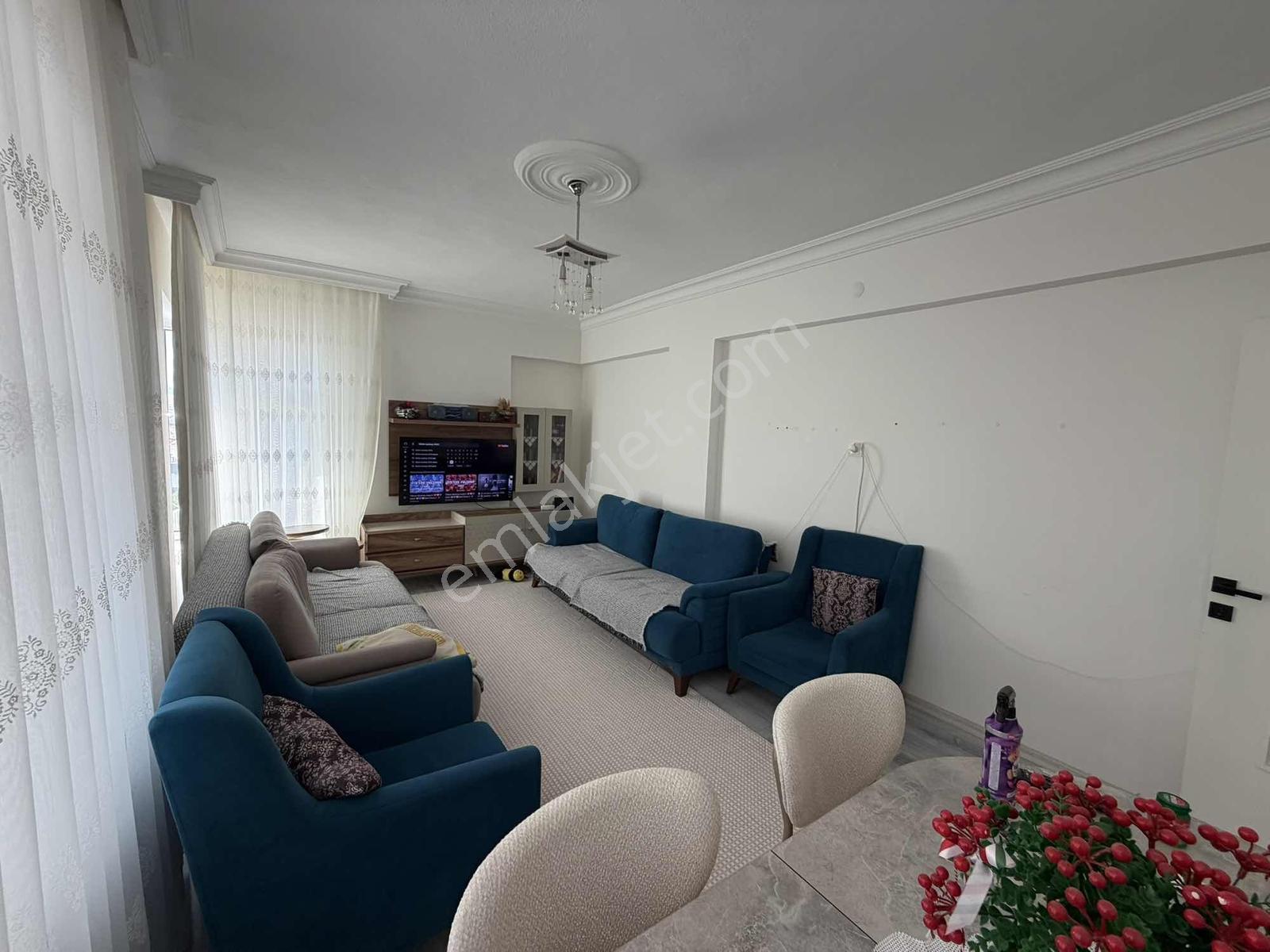 Liva Gayrimenkul'den Lise Cad Satılık 3+1 Yapılı Daire — fotoğraf 4