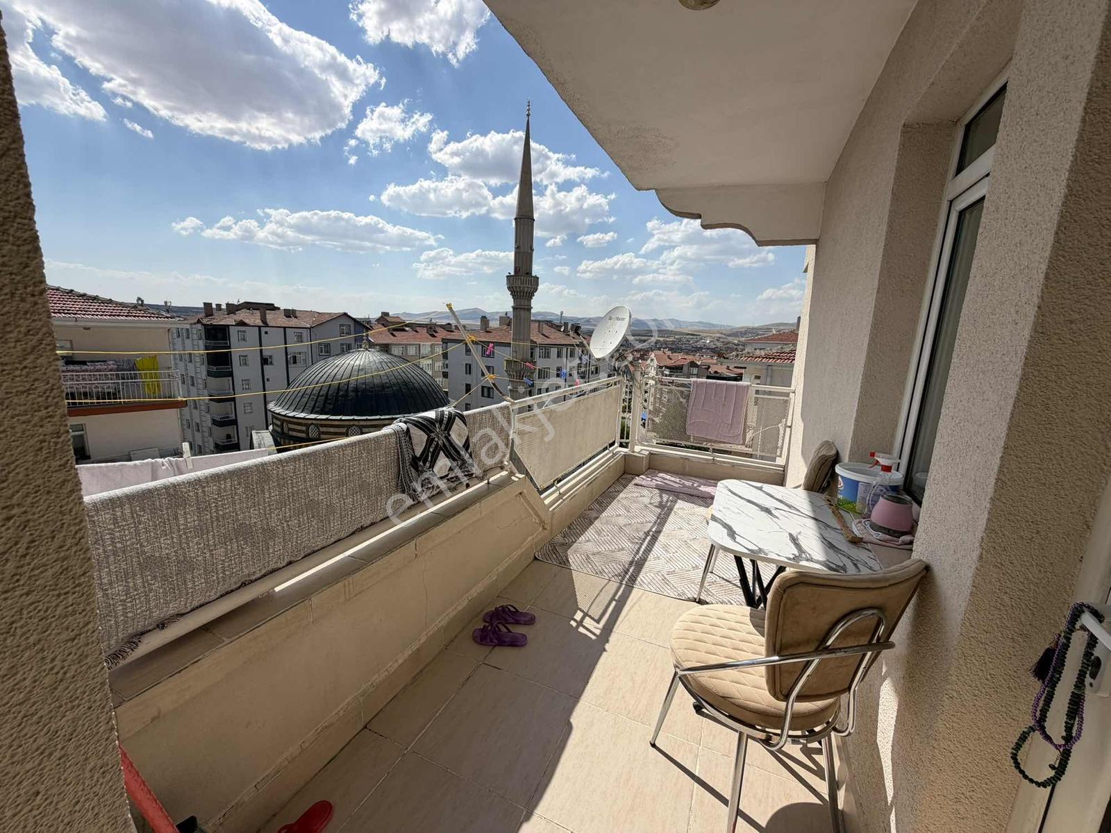 Liva Gayrimenkul'den Lise Cad Satılık 3+1 Yapılı Daire — fotoğraf 8