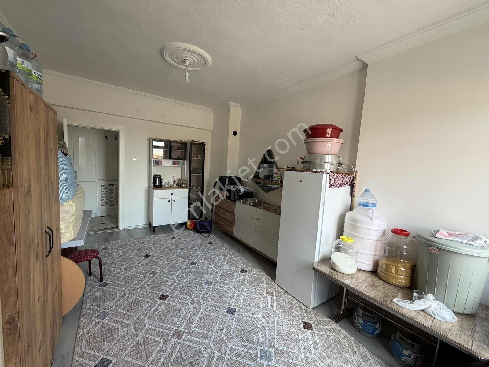 Liva Gayrimenkul'den Lise Cad Satılık 3+1 Yapılı Daire — fotoğraf 11