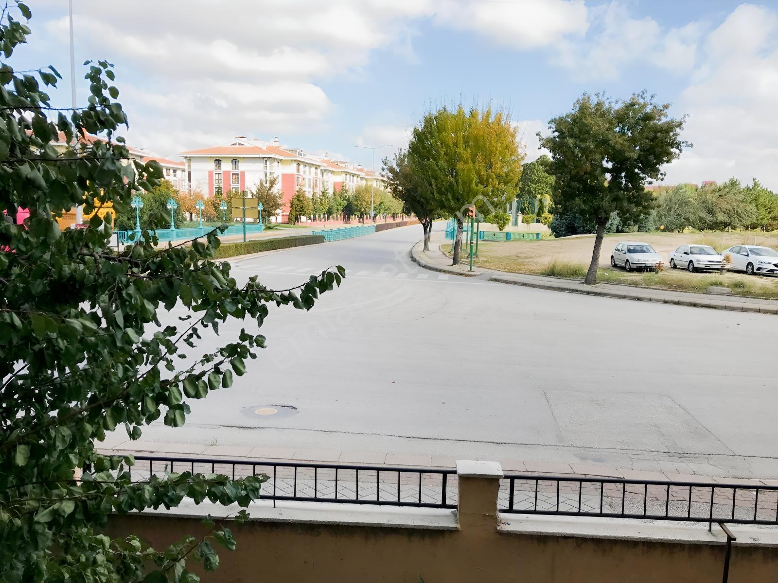 Özbey Emlaktan Kent Park Yakını Satılık 2+1 — fotoğraf 15