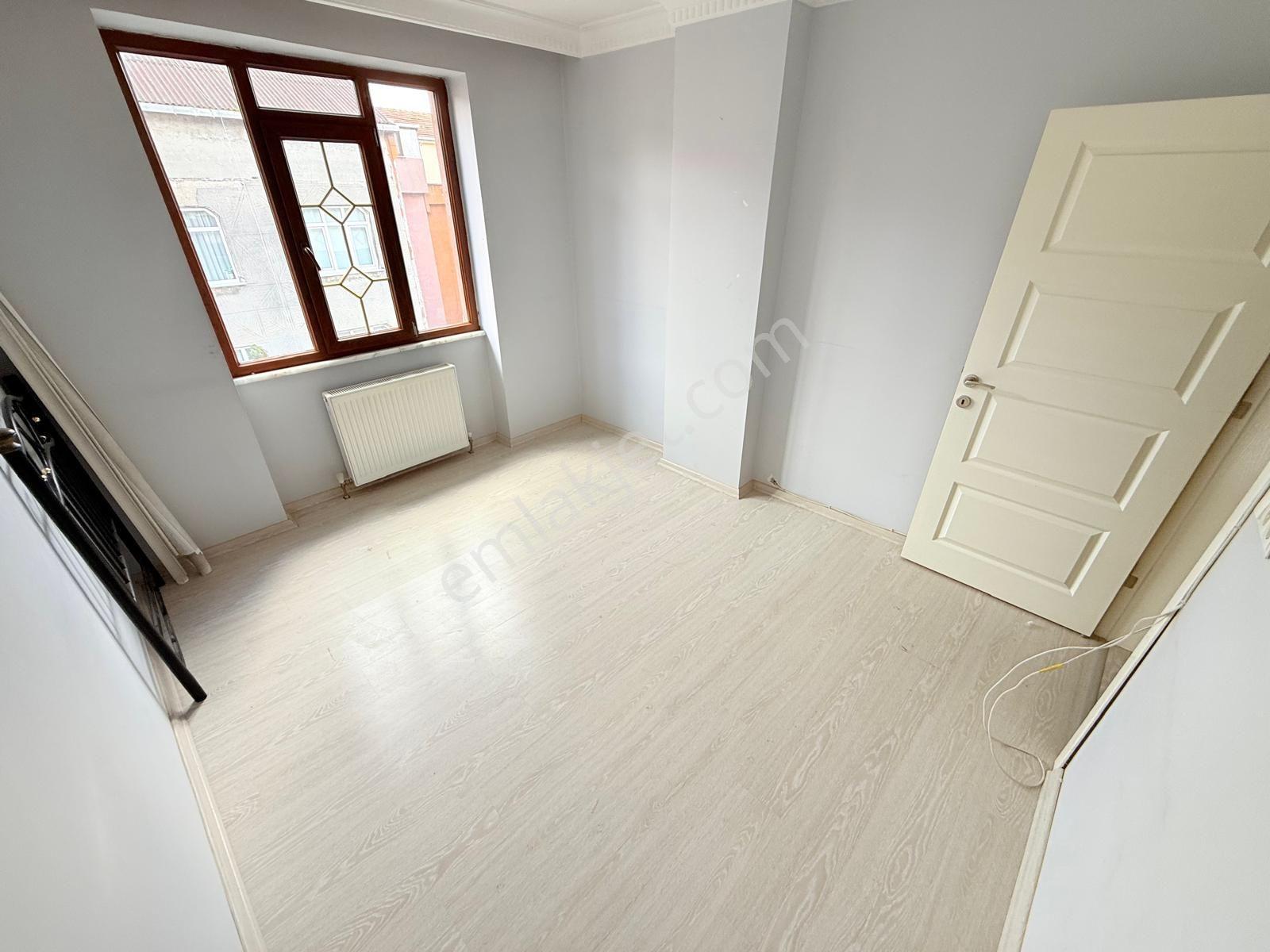 Pusula İnş'tan U.mumcu Mah 3+1 120m2 Köşe Başı Satılık Ara Kat — fotoğraf 10