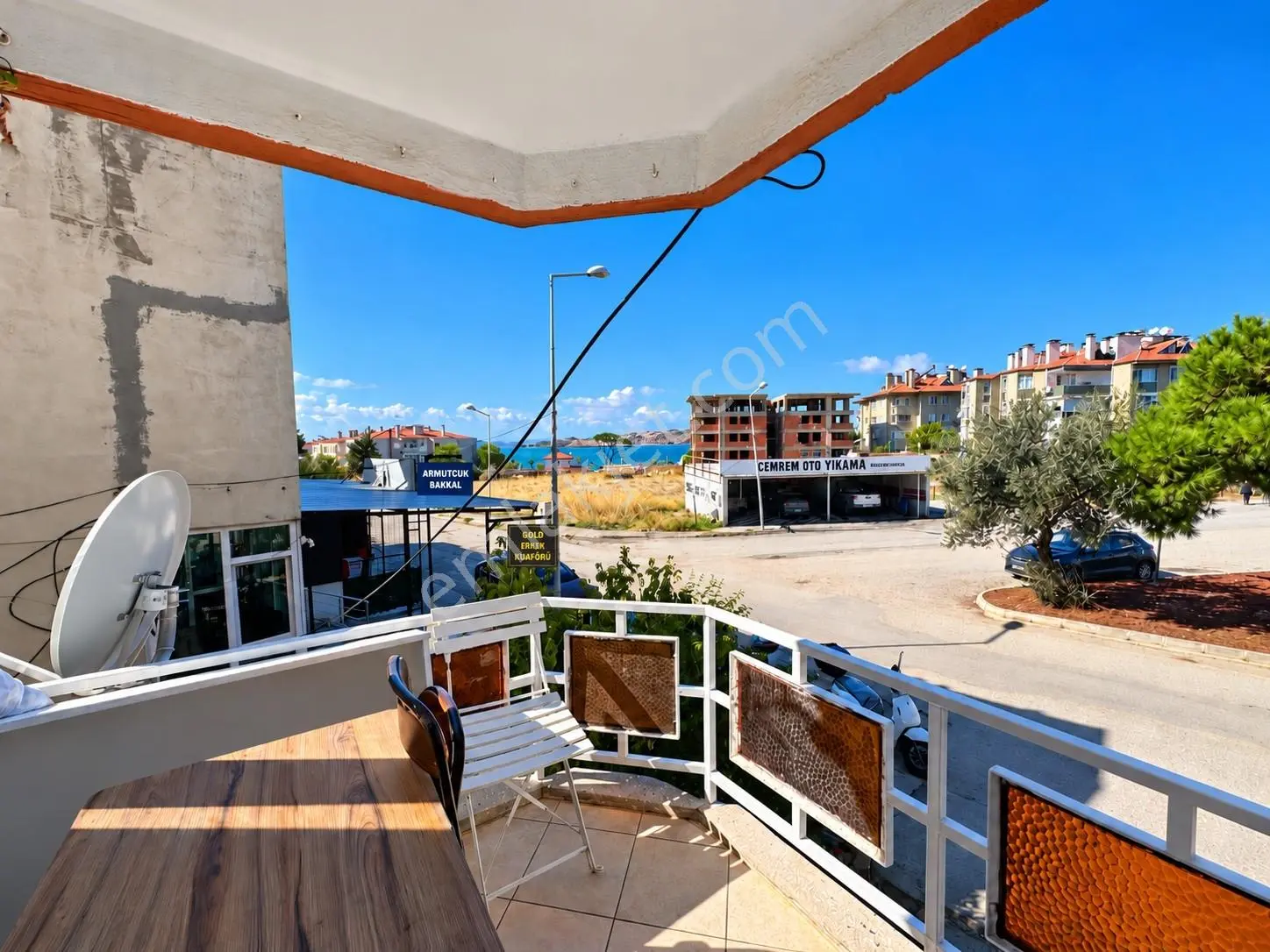 Umas Solutıon'dan Cadde Üstünde Deniz Manzaralı 2+1 Daire — fotoğraf 6