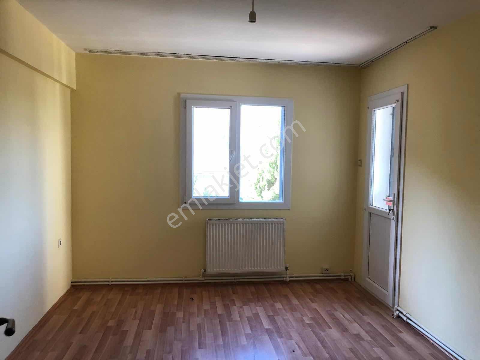Erzden Kemalpaşa 8.eylül Akkent Sitesinde 135 M² Satılık Daire — fotoğraf 10
