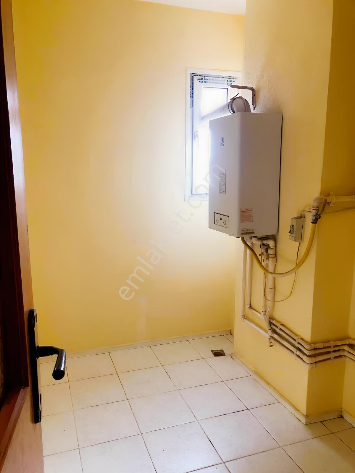 Erzden Kemalpaşa 8.eylül Akkent Sitesinde 135 M² Satılık Daire — fotoğraf 12