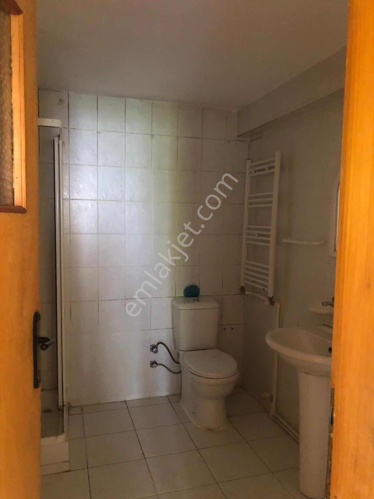 Erzden Kemalpaşa 8.eylül Akkent Sitesinde 135 M² Satılık Daire — fotoğraf 15