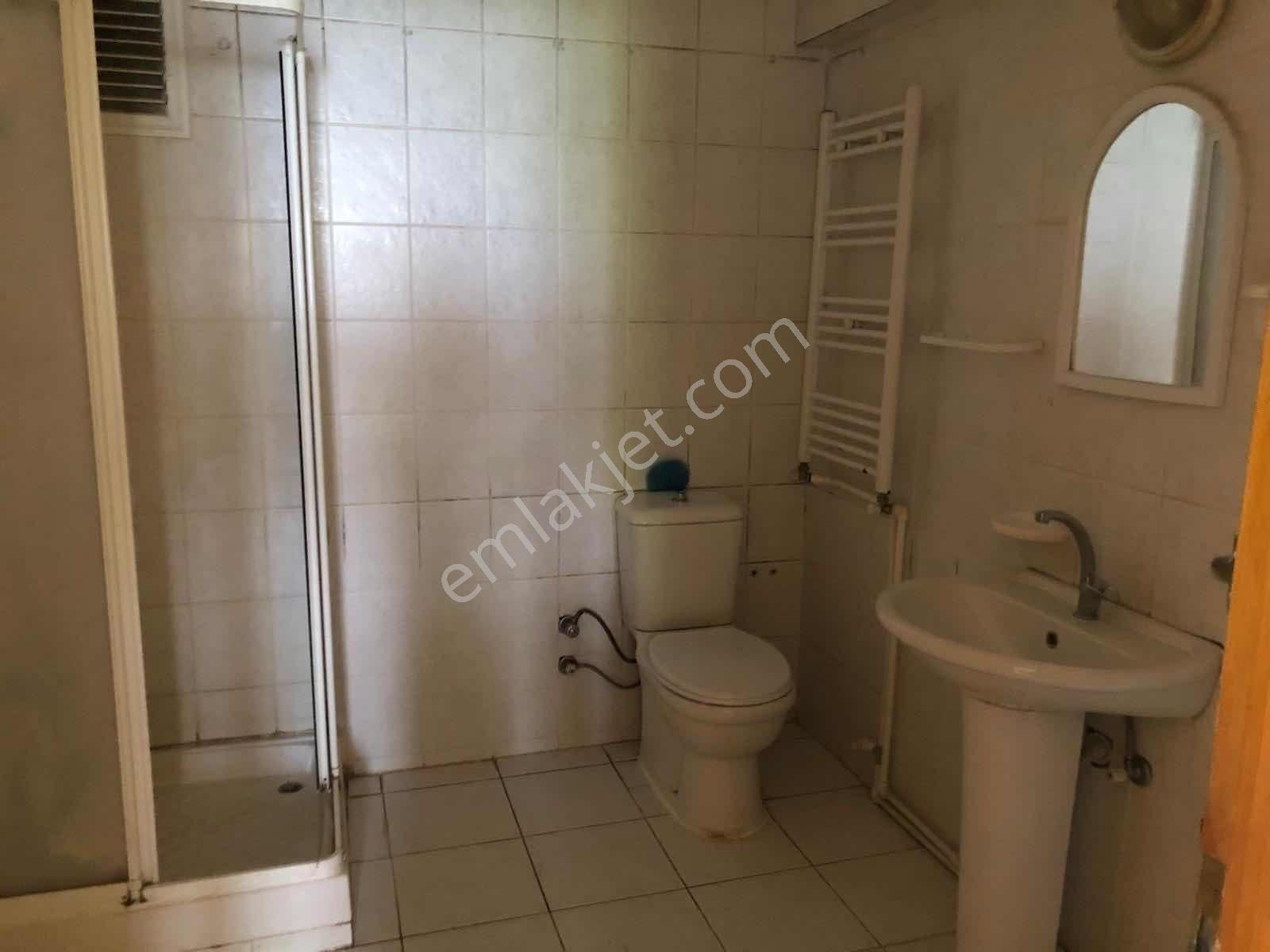 Erzden Kemalpaşa 8.eylül Akkent Sitesinde 135 M² Satılık Daire — fotoğraf 16