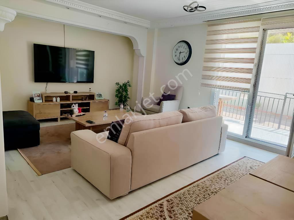 Kuşadası Ege Mahallesi Yıldız Sitesinde Bahçe Katı Daire — fotoğraf 11