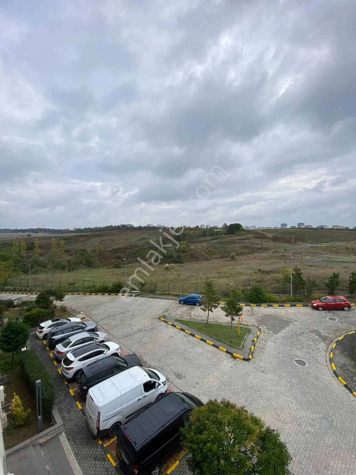 Taşcı Gayrimenkulden 24.bölge 3 Cepheli 2+1 85 M2 Satılık Daire — fotoğraf 3