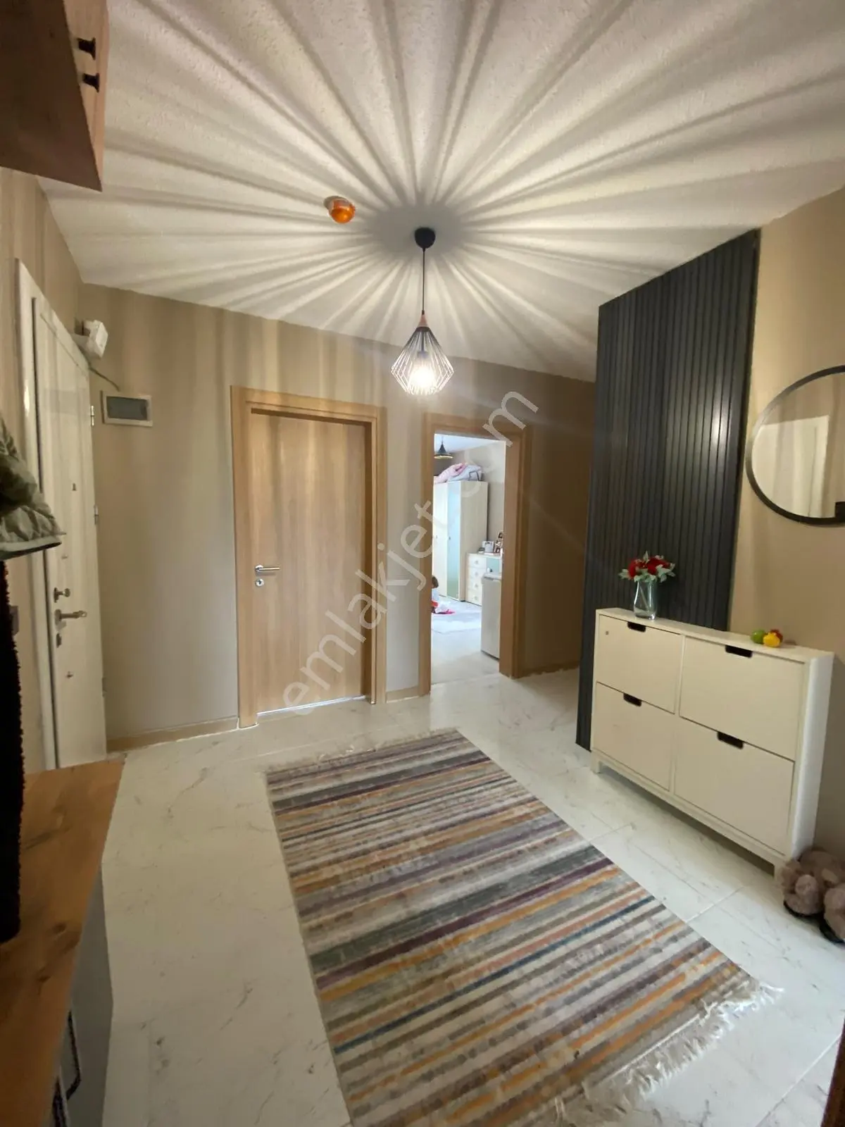 Taşcı Gayrimenkulden 24.bölge 3 Cepheli 2+1 85 M2 Satılık Daire — fotoğraf 15