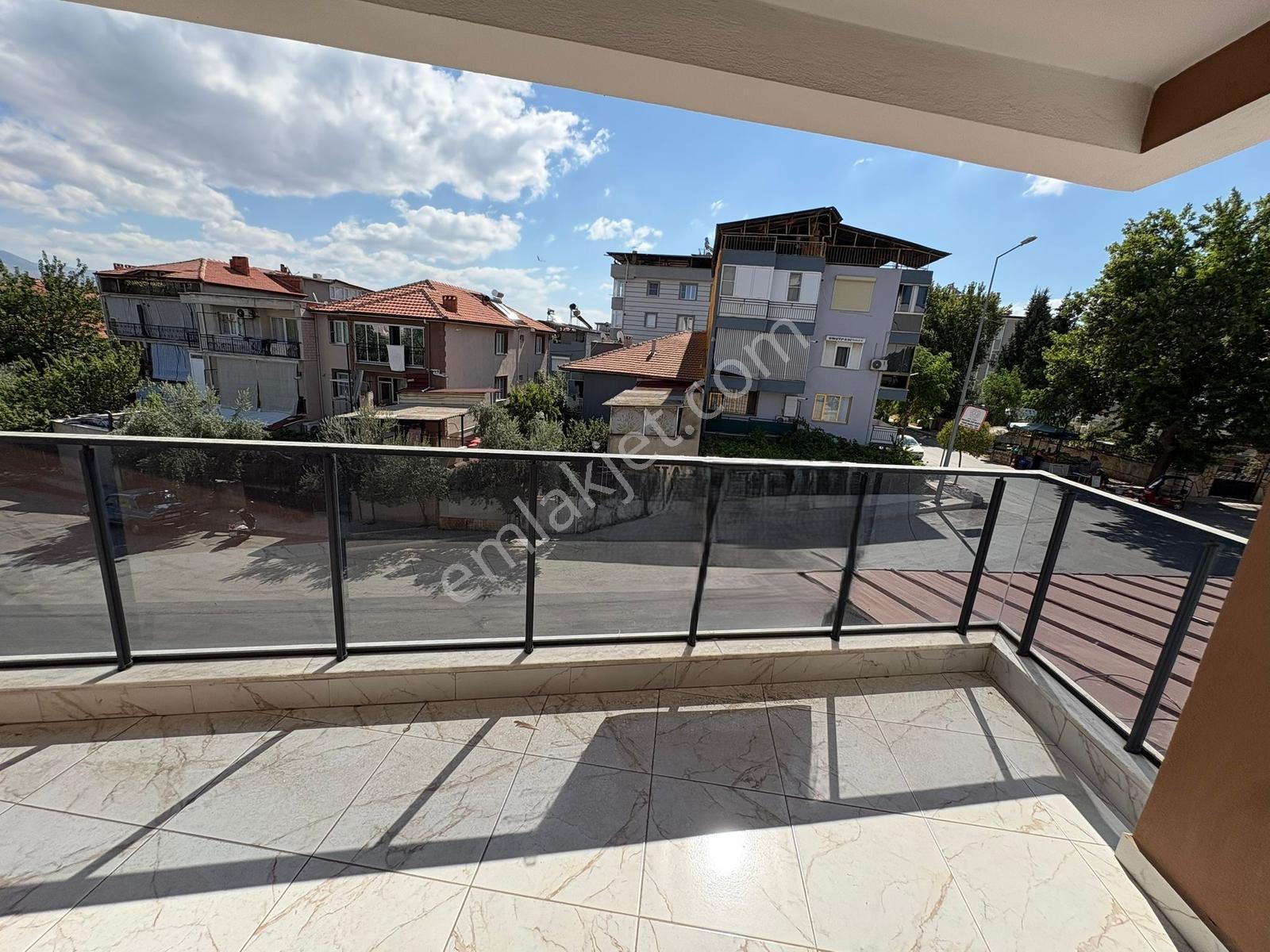 Pusula Gayrimenkul'den Satılık Eşyalı 2+1 Daire Fatih Mh — fotoğraf 3