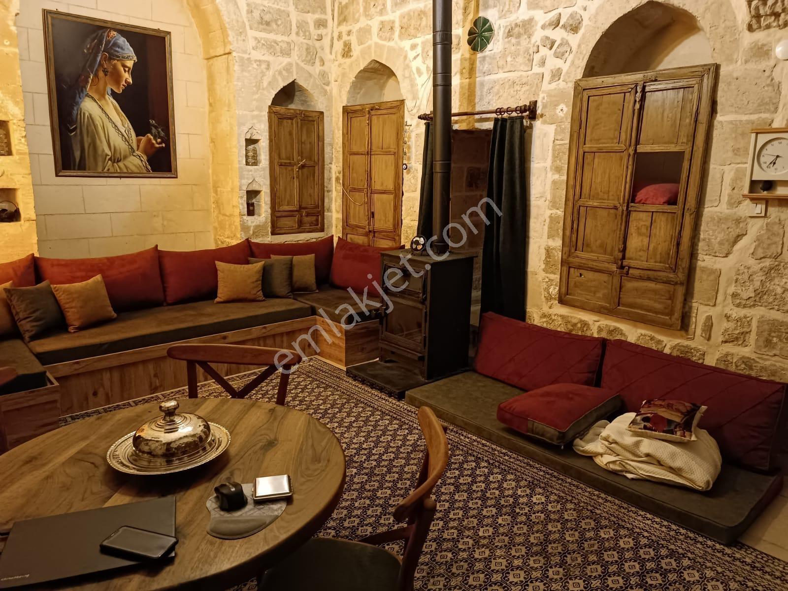 Mardin'de Otele Uygun Satılık Tarihi Taş Konak — fotoğraf 2
