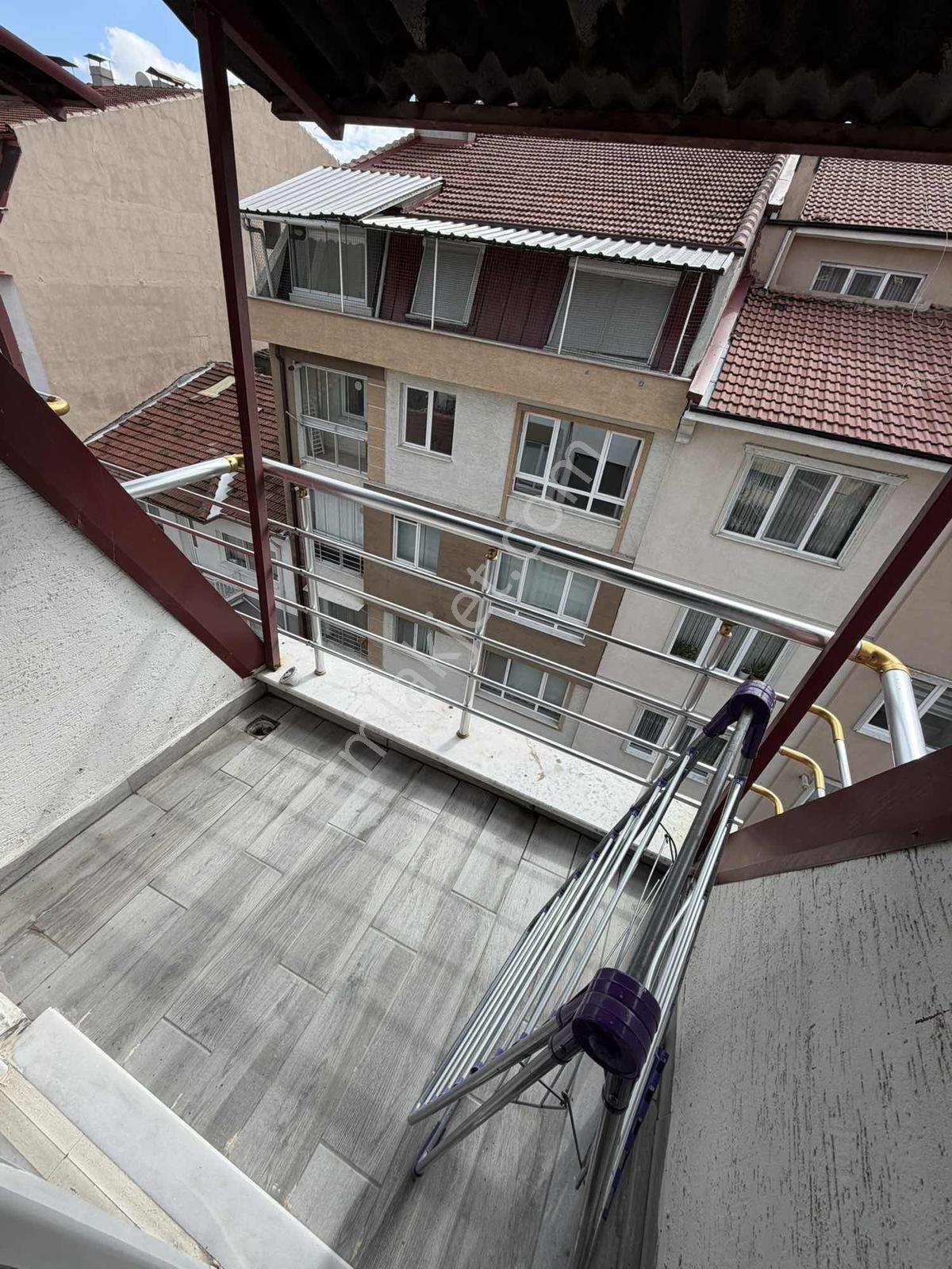 Om-gökmeydan Mah. Satılık Fırsat 3+1 Dublex Daire — fotoğraf 12