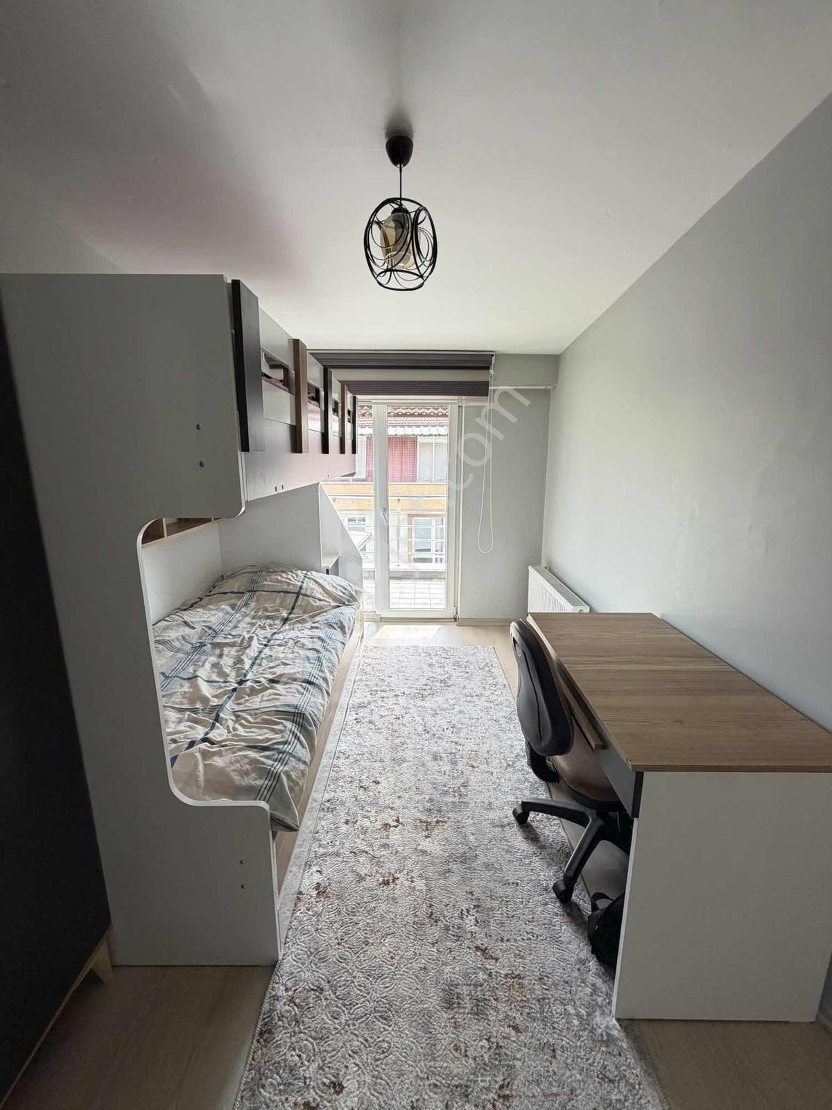 Om-gökmeydan Mah. Satılık Fırsat 3+1 Dublex Daire — fotoğraf 14