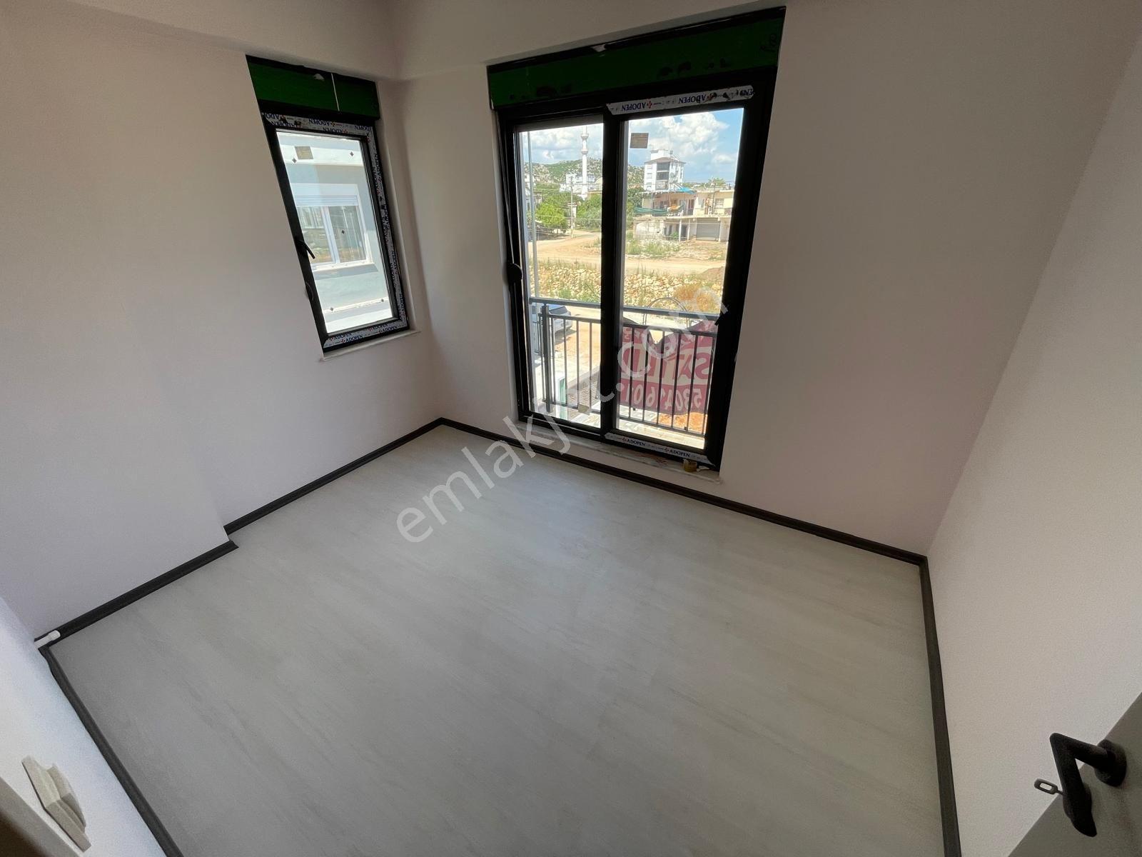 Tramvaya Yürüme Mesafesinde | Sıfır 1+1 Havuzlu Katta Daire — fotoğraf 2