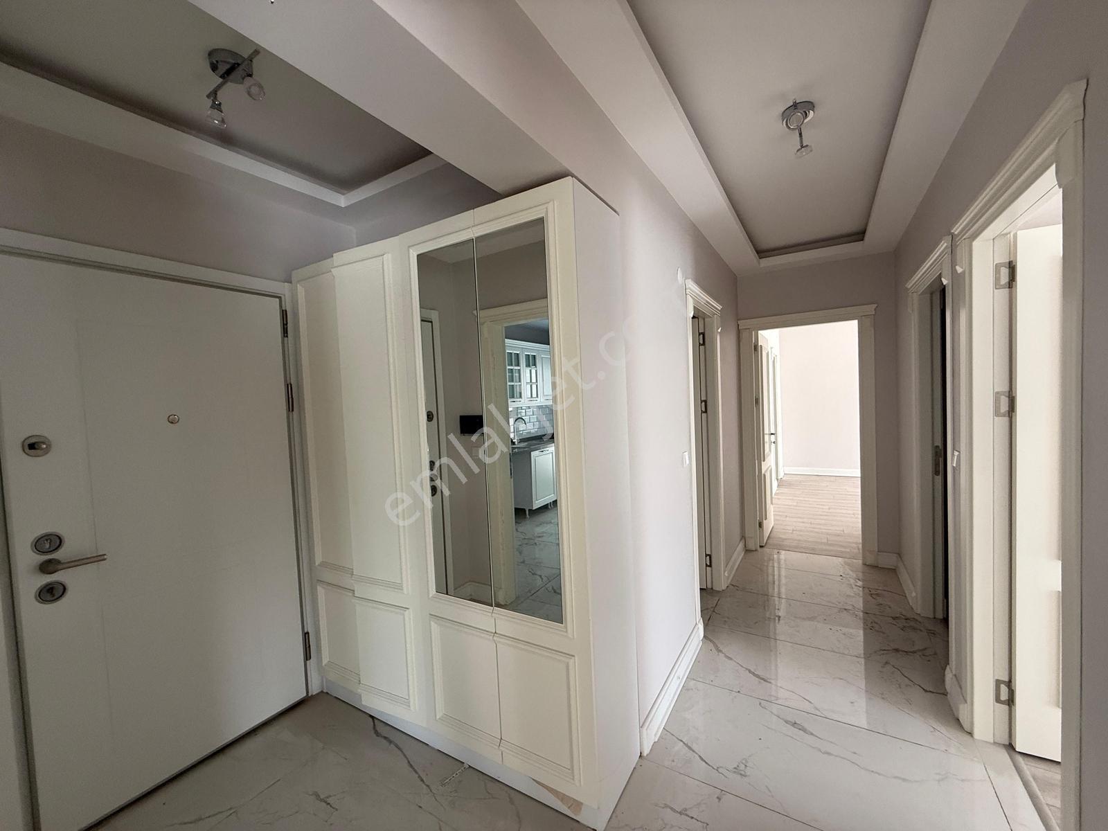 Cami Mahallesi Alaçatı Evleri-1'de Satılık 3+1 Daire — fotoğraf 10