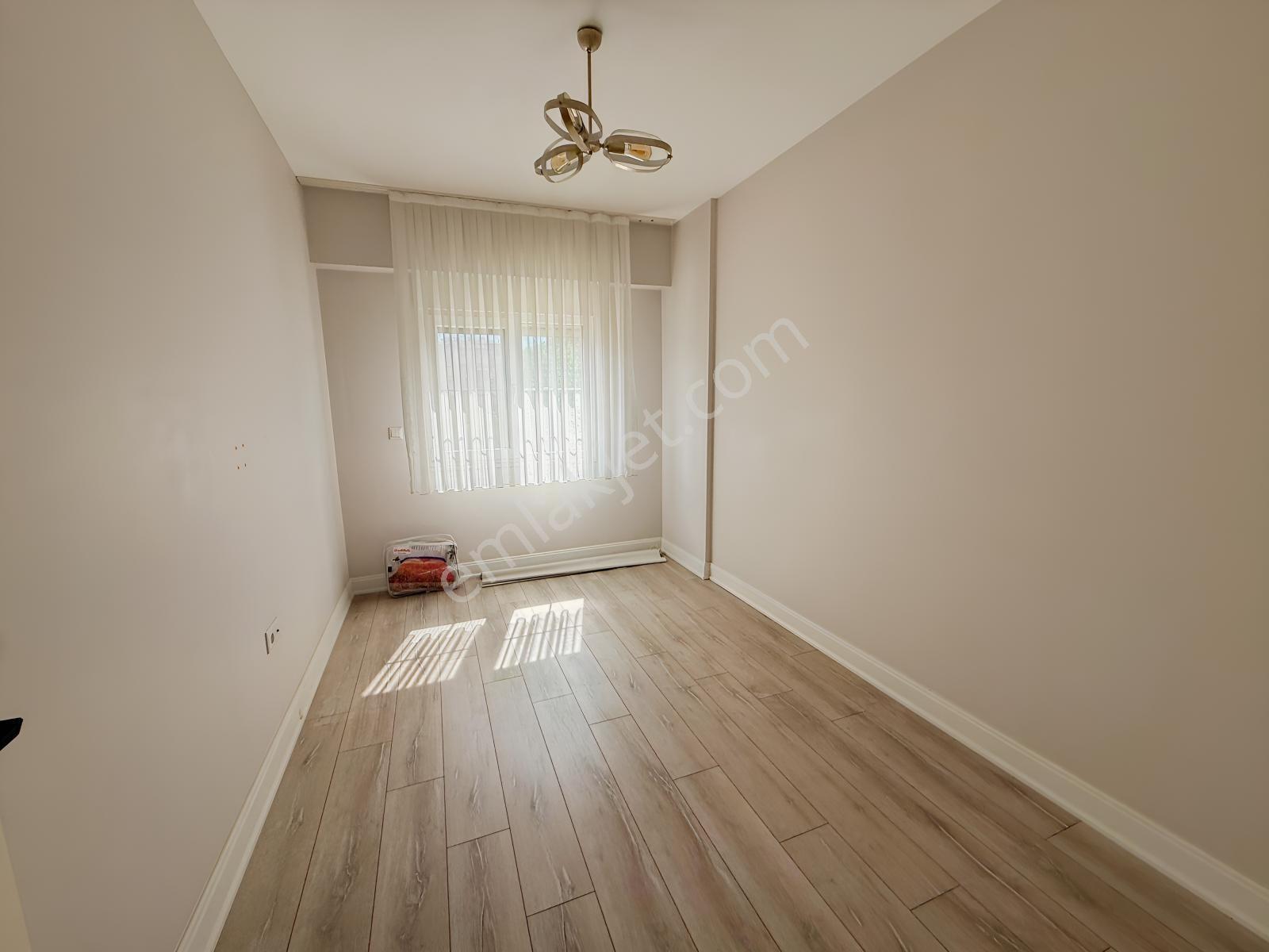 Cami Mahallesi Alaçatı Evleri-1'de Satılık 3+1 Daire — fotoğraf 11