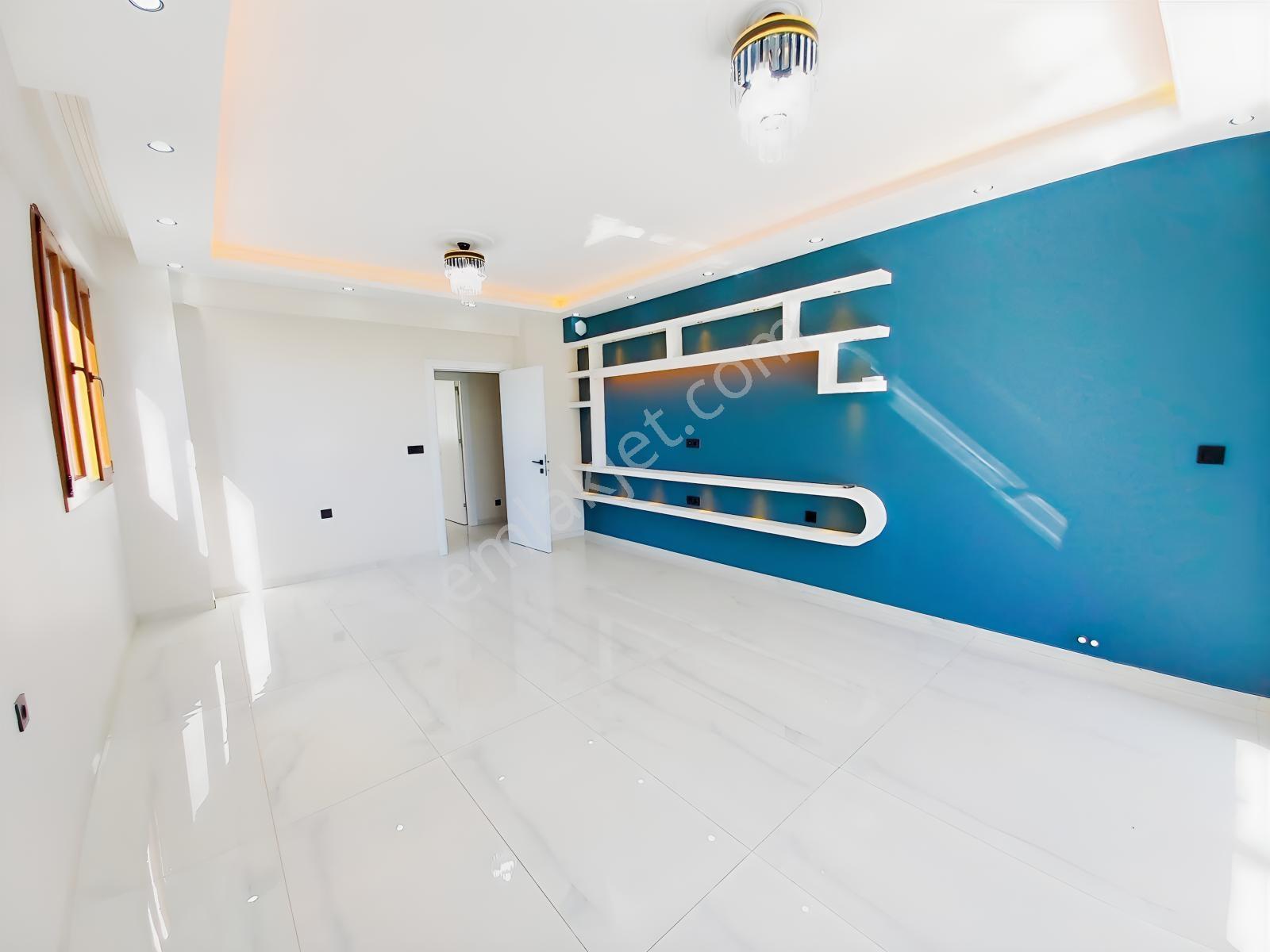 Komple Satılık Havuzlu Özel Yapım 3 Katlı Muhteşem Yaşam Alanı — fotoğraf 8