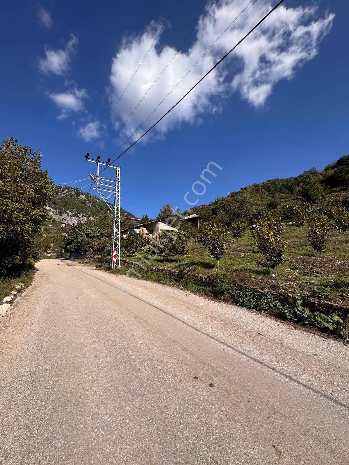 Toroslar Çağlarca Sunturas Köyünde 1.580 M2 Köy İçi İmarlı Arazi — fotoğraf 3