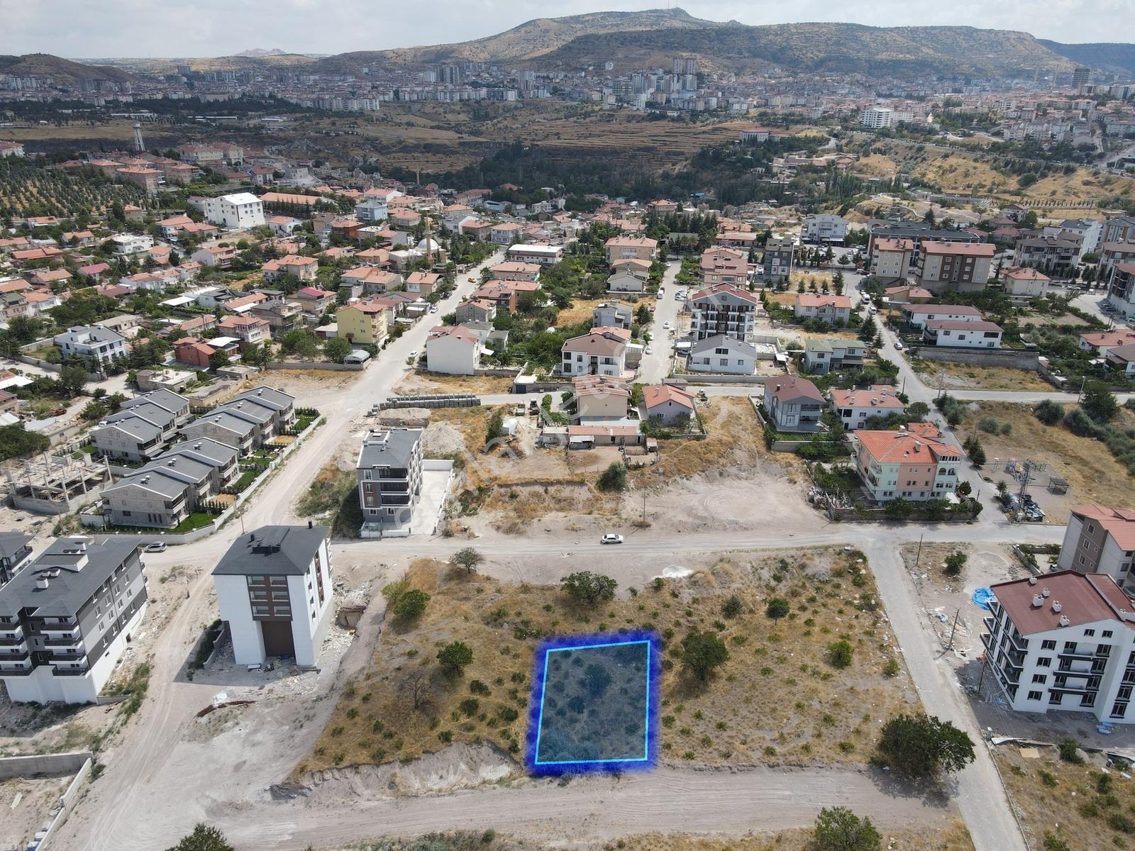Şanlıbaba Emlak'Tan Narda Satılık Konut İmarlı Arsa
