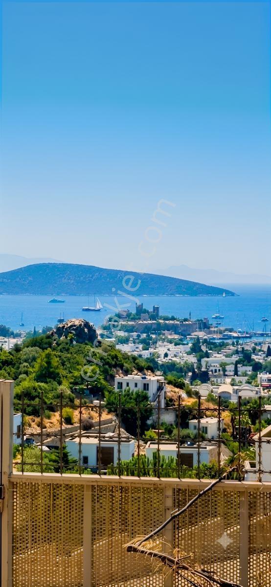 Bodrum Yeniköyde Merkezi Konumda 4.779 M² Yatırımlık Arsa