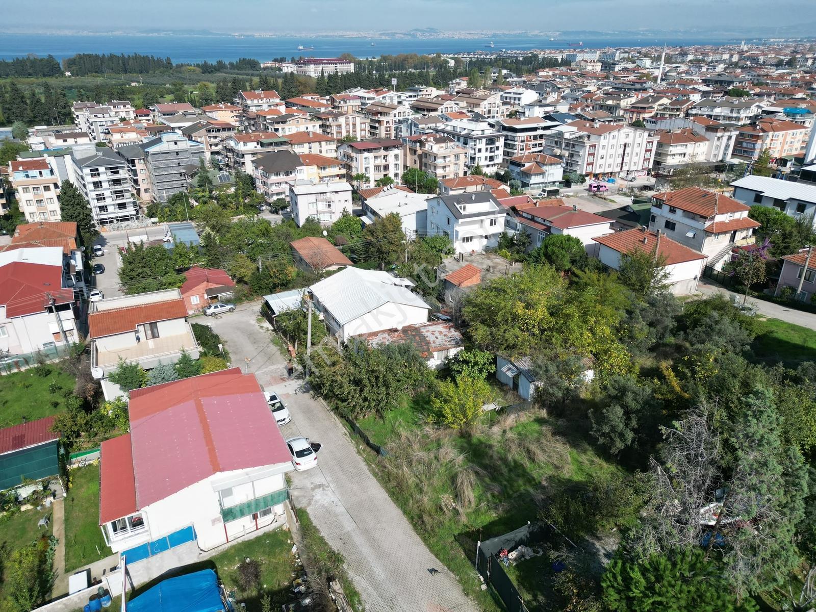 İsmetpaşa'da Deniz Manzaralı Değerli Lokasyonda %40 İmarlı Arsa — fotoğraf 5