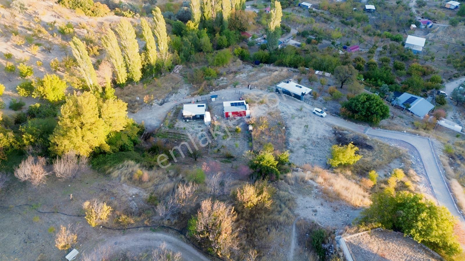Erzden Bornova Yakaköyde Konteyner Ve Verandalı 460 M² Bahçe — fotoğraf 8