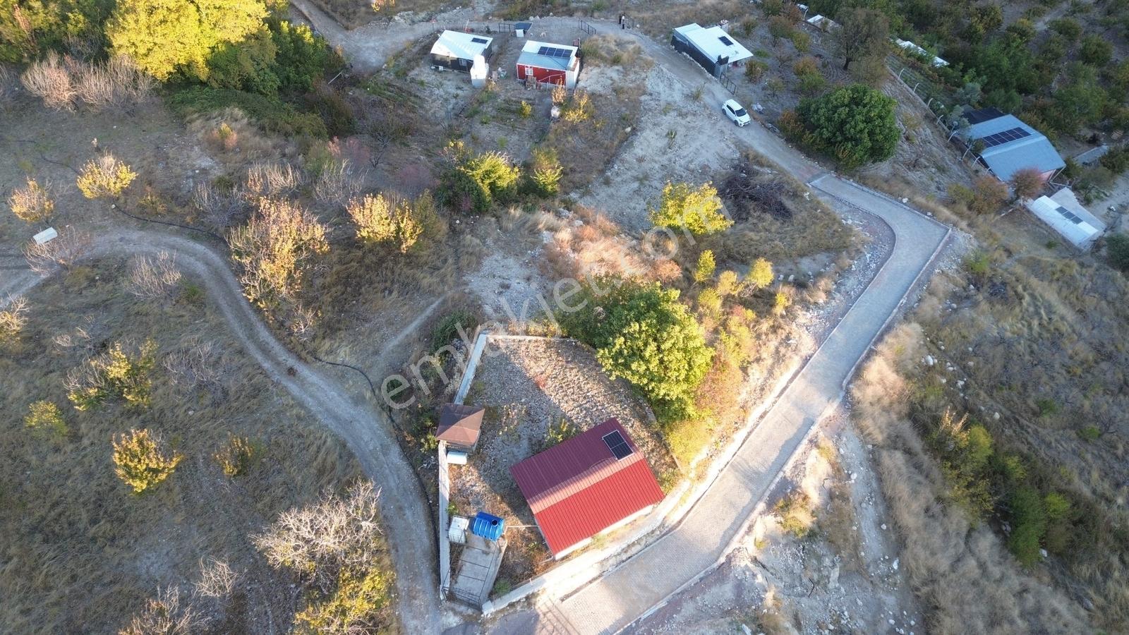 Erzden Bornova Yakaköyde Konteyner Ve Verandalı 460 M² Bahçe — fotoğraf 12