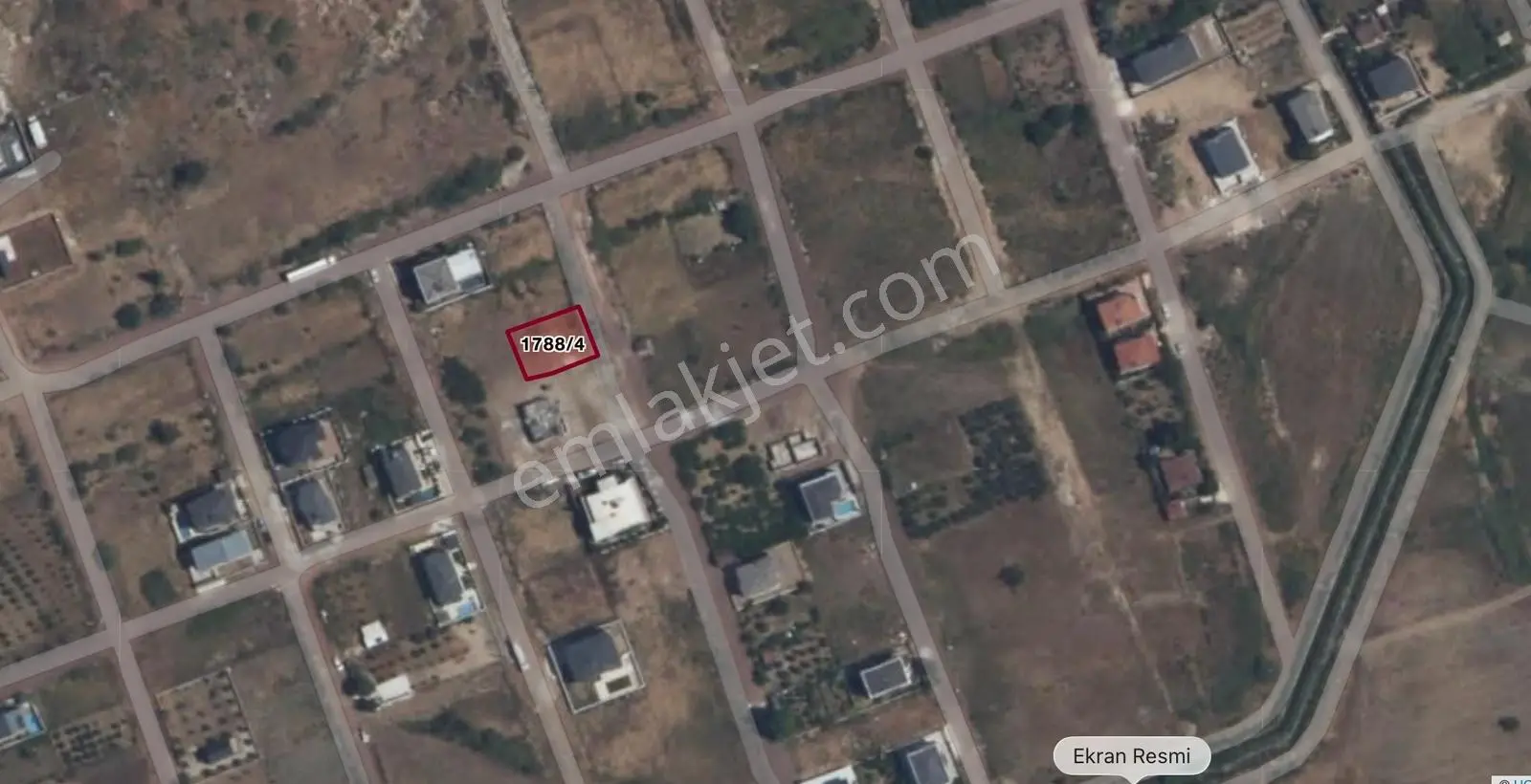Usta Gayrimenkul'den Satılık Yeniköy'de 410 M2 Villa Arsası — fotoğraf 2